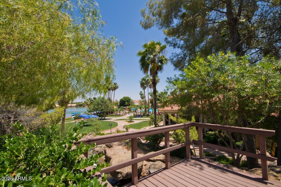 1756 E Queen Palm Drive