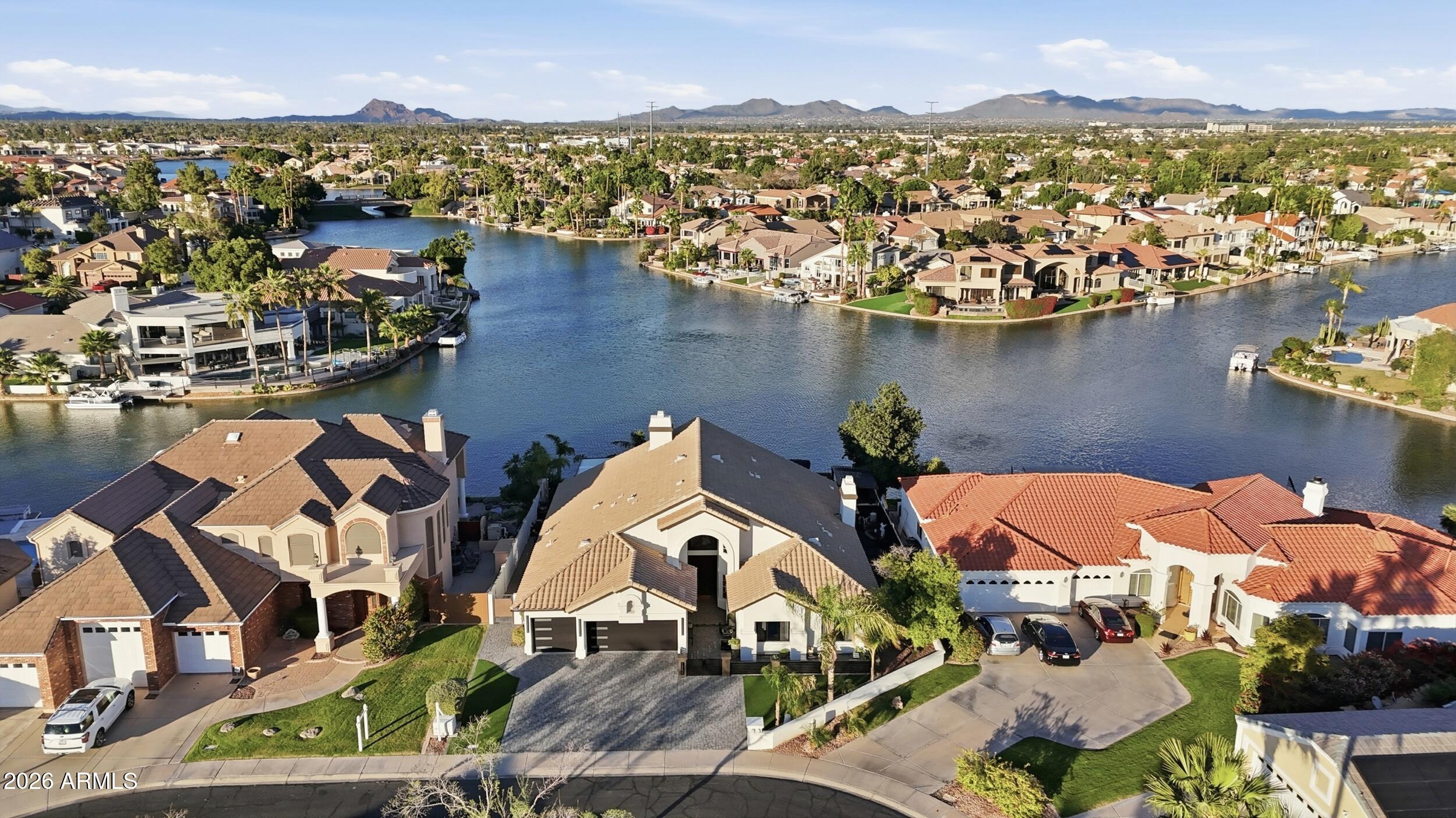 1756 E Queen Palm Drive