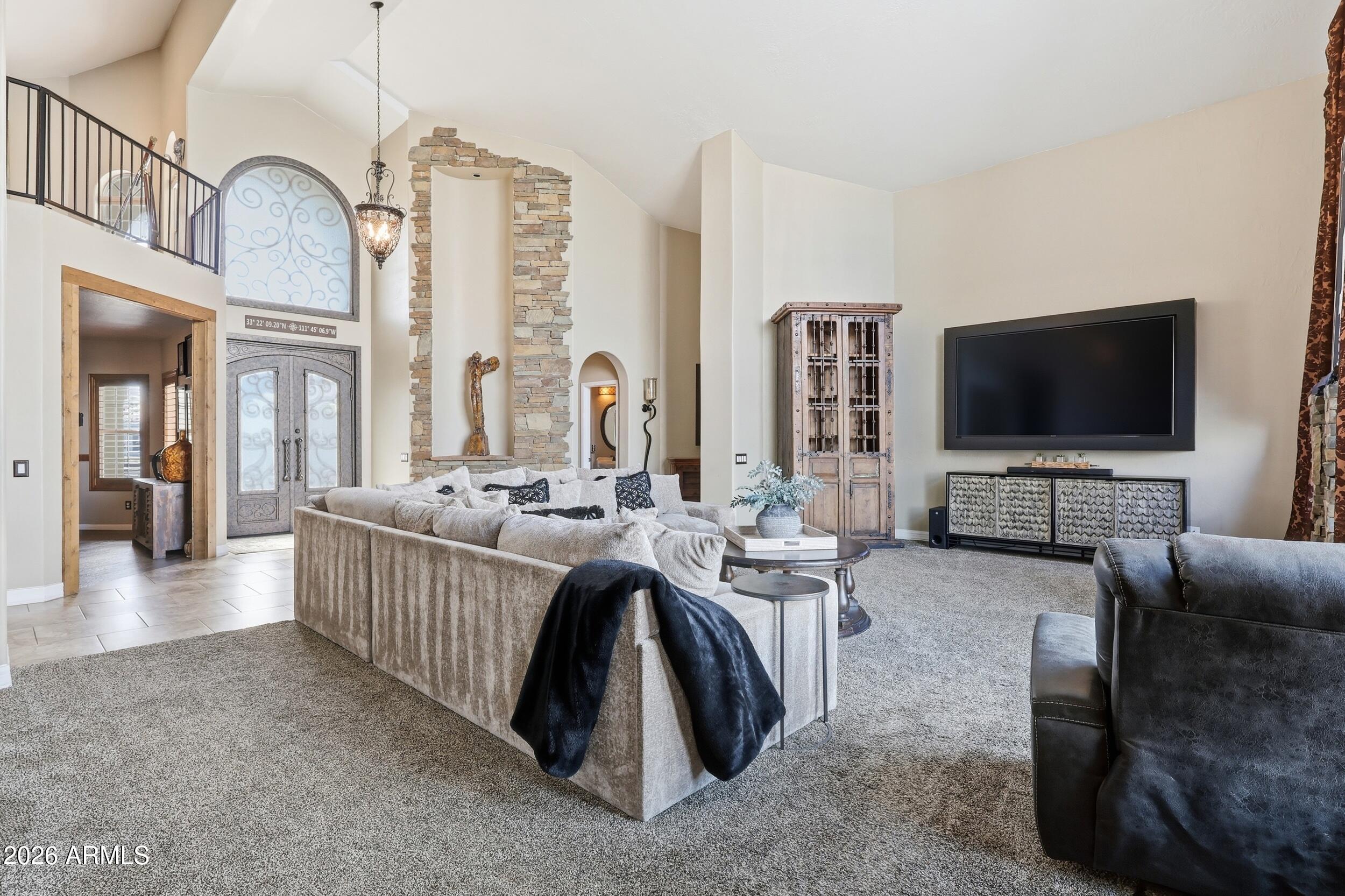 1756 E Queen Palm Drive