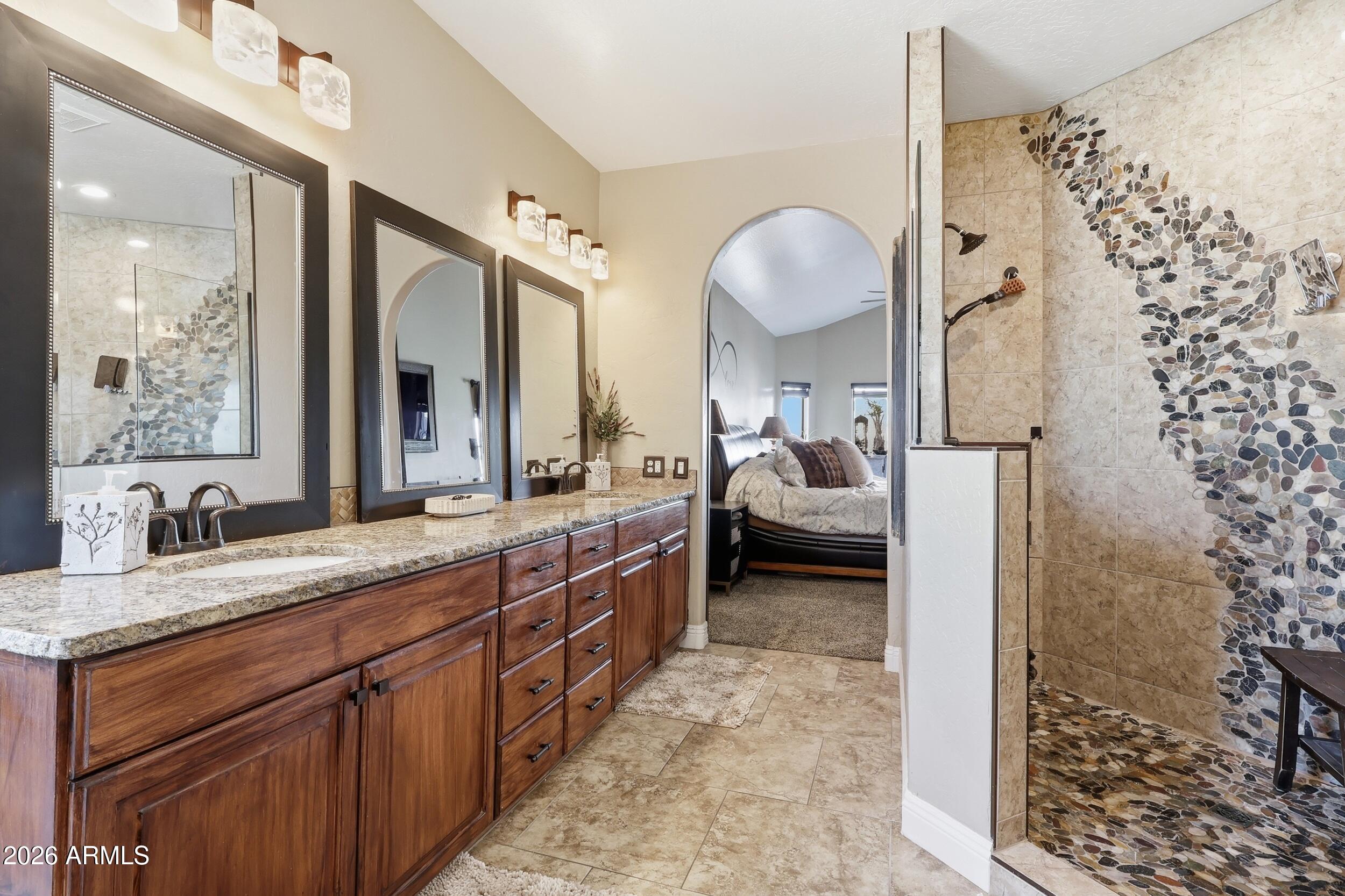 1756 E Queen Palm Drive