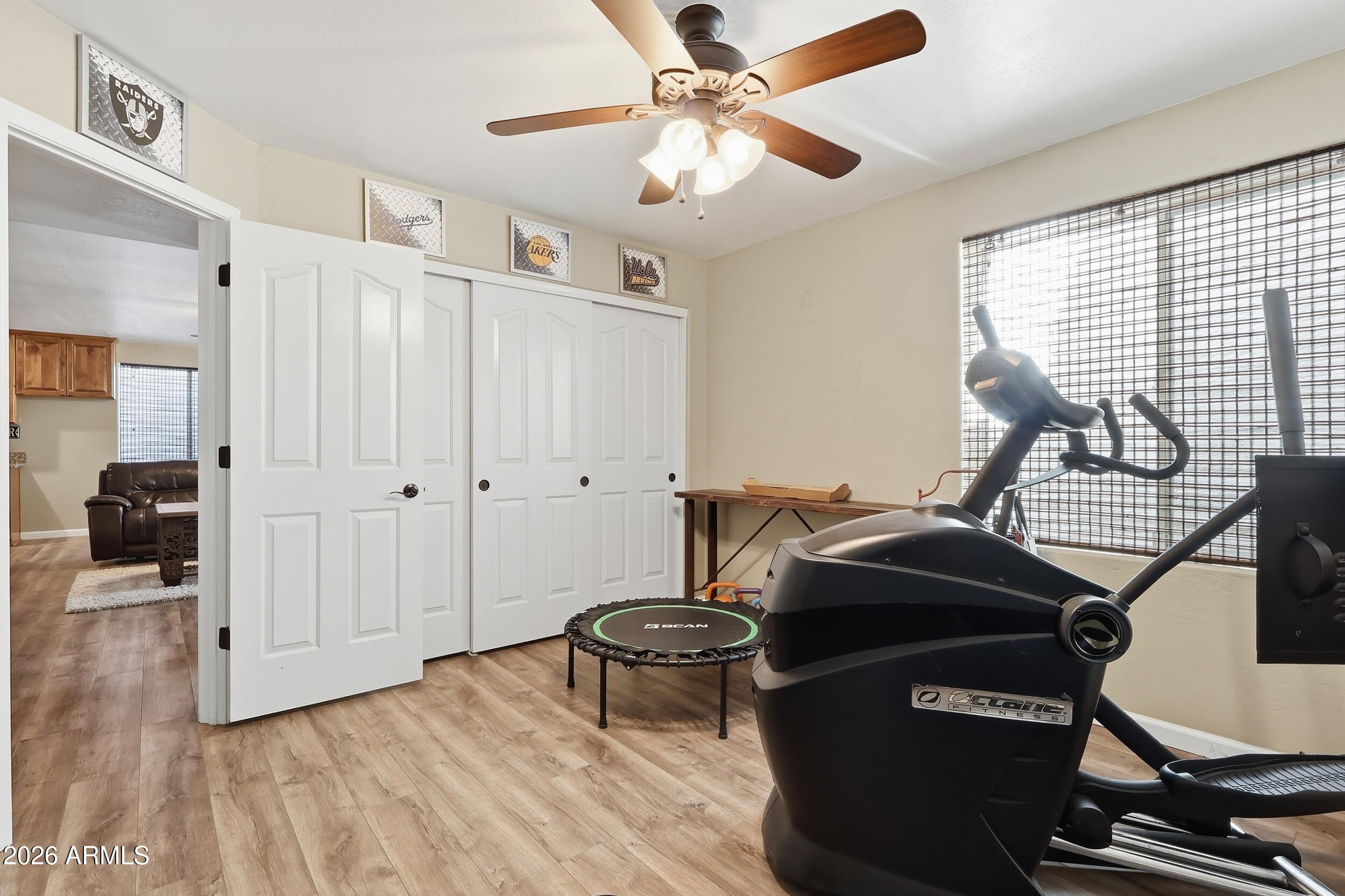 1756 E Queen Palm Drive