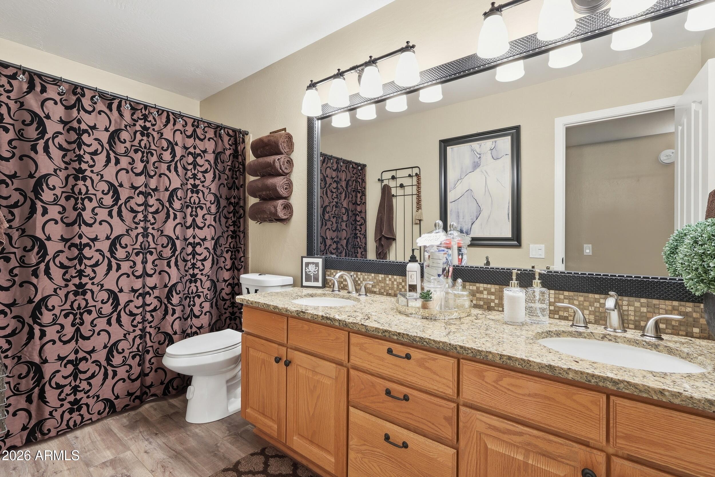 1756 E Queen Palm Drive