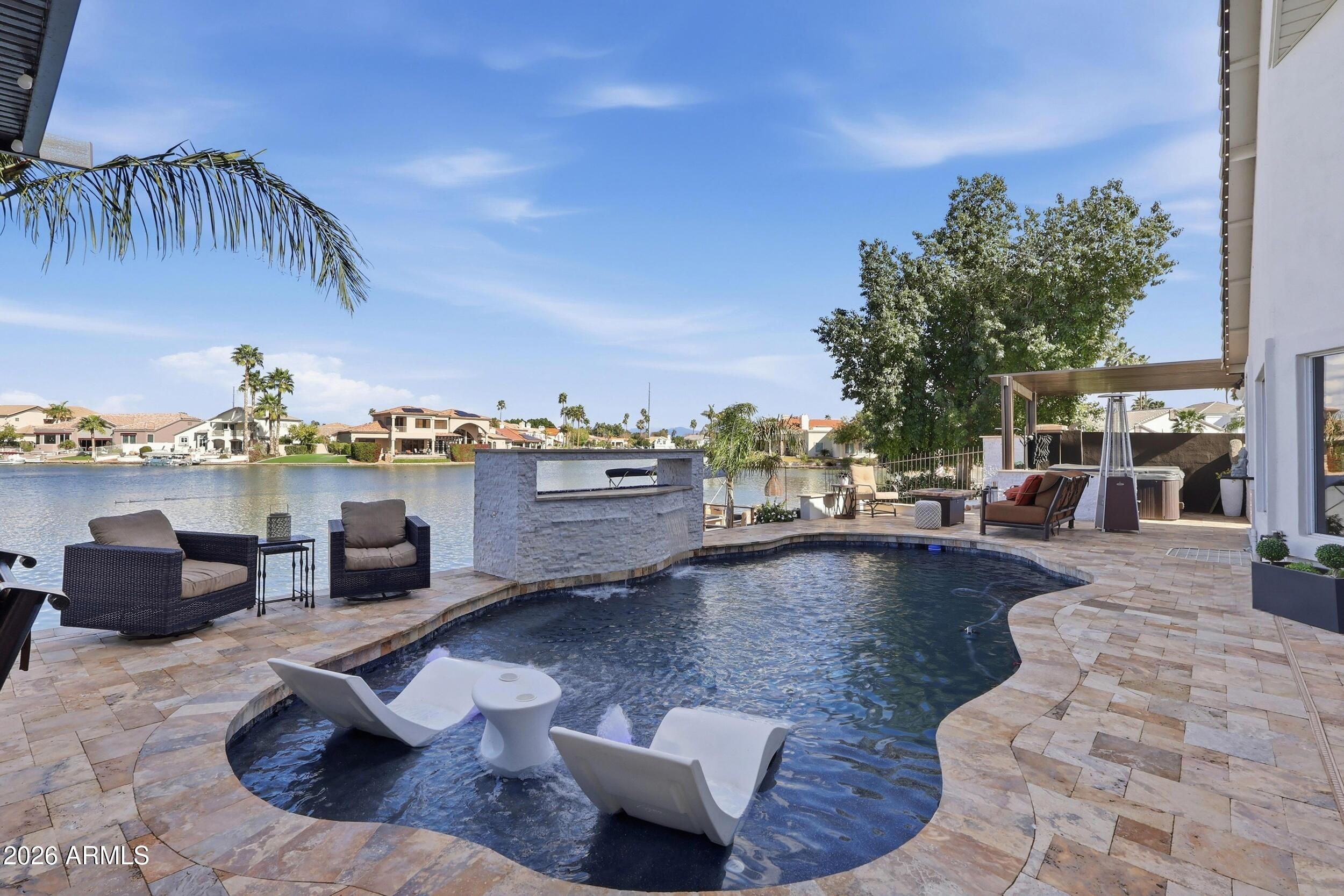 1756 E Queen Palm Drive