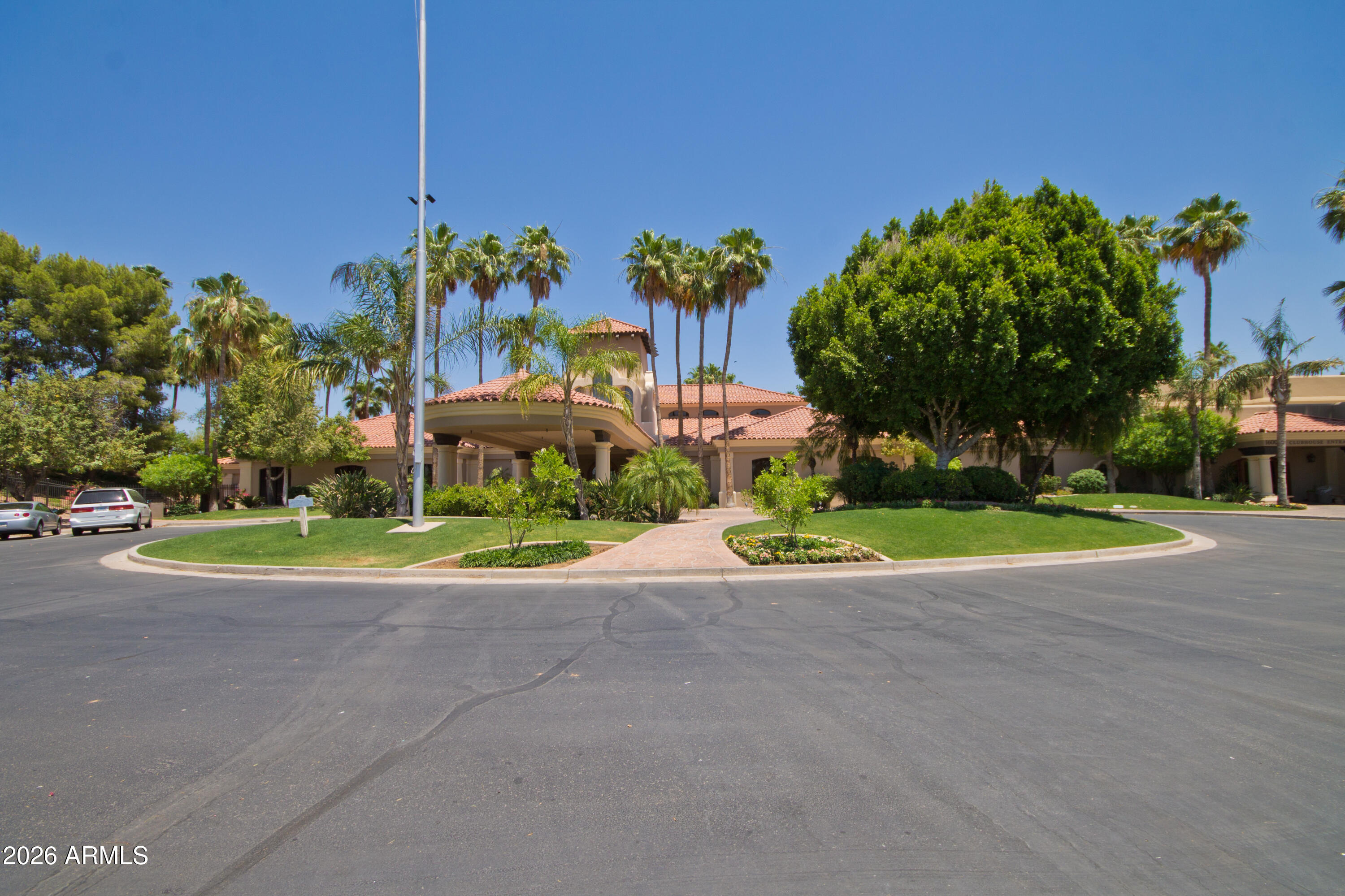 1756 E Queen Palm Drive