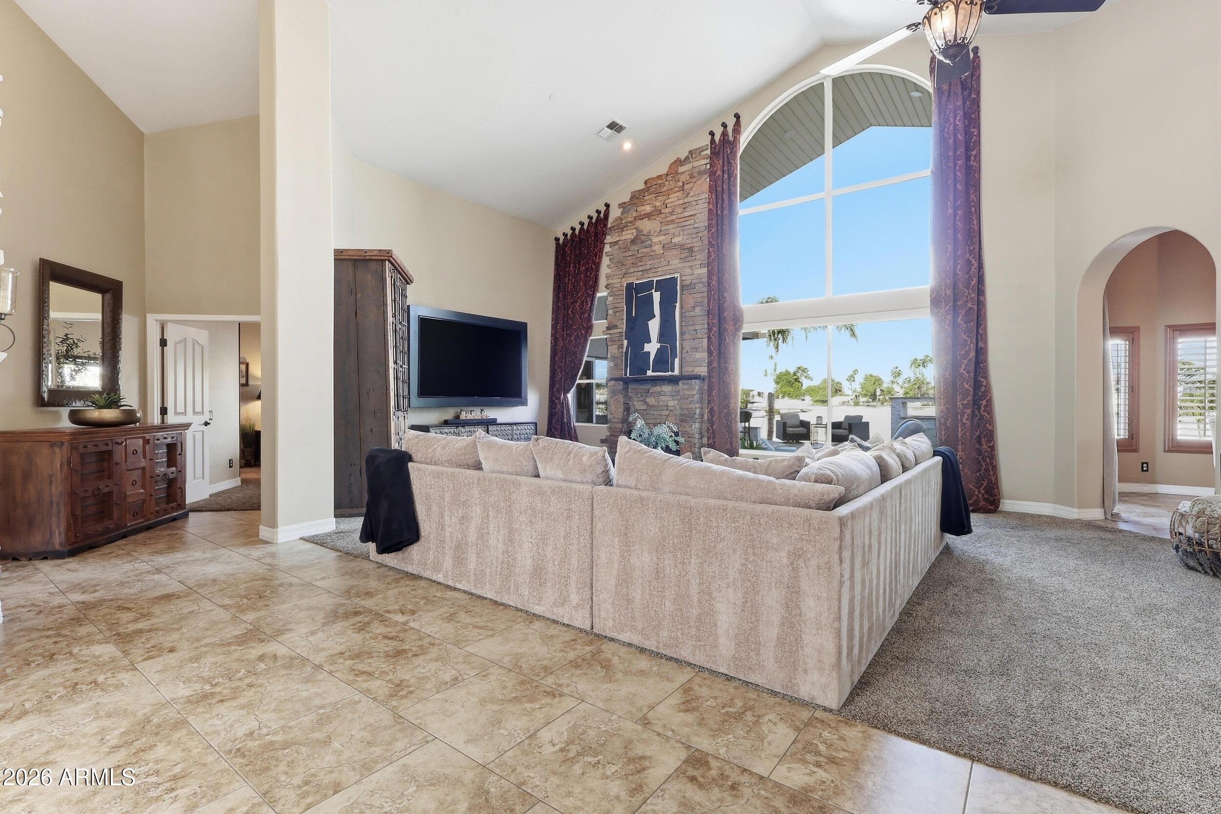 1756 E Queen Palm Drive