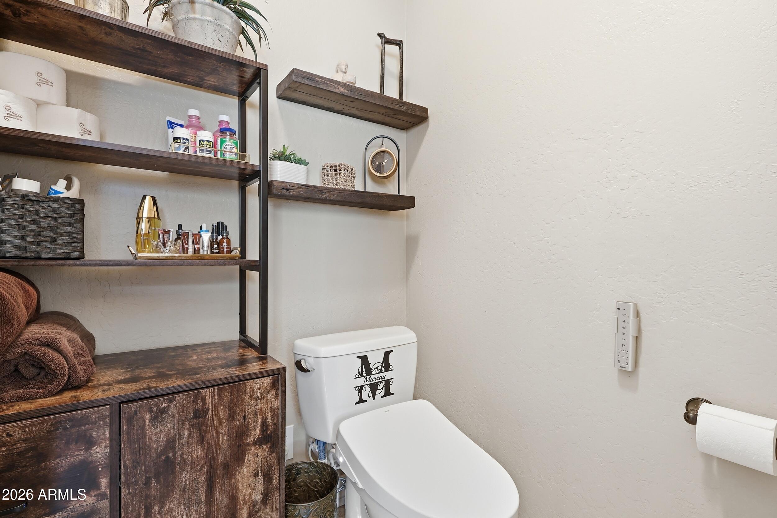 1756 E Queen Palm Drive