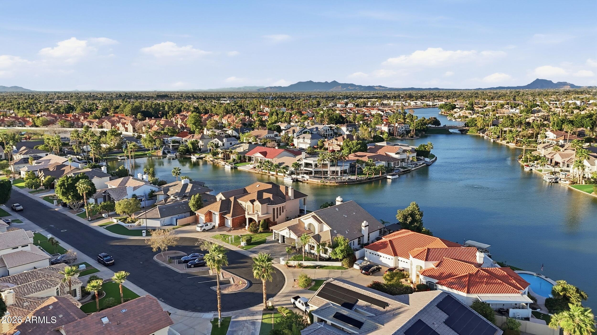 1756 E Queen Palm Drive