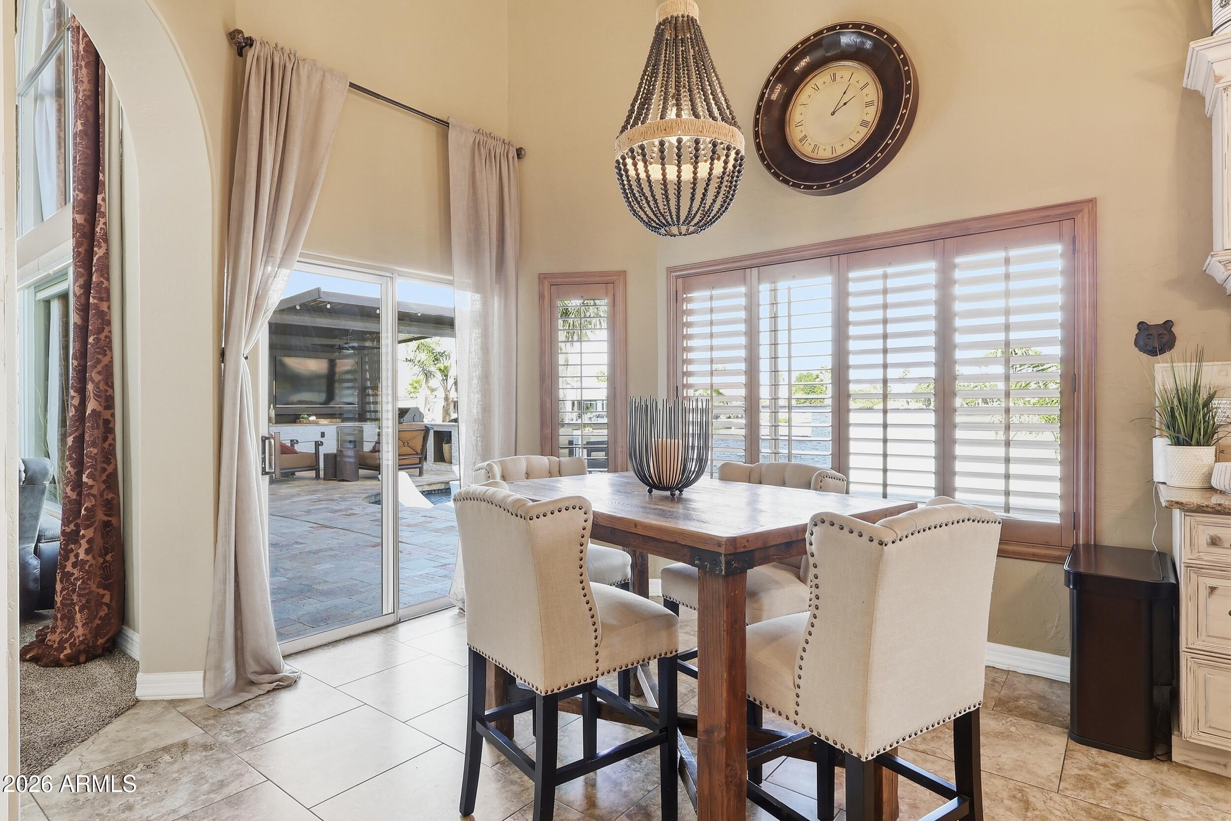 1756 E Queen Palm Drive