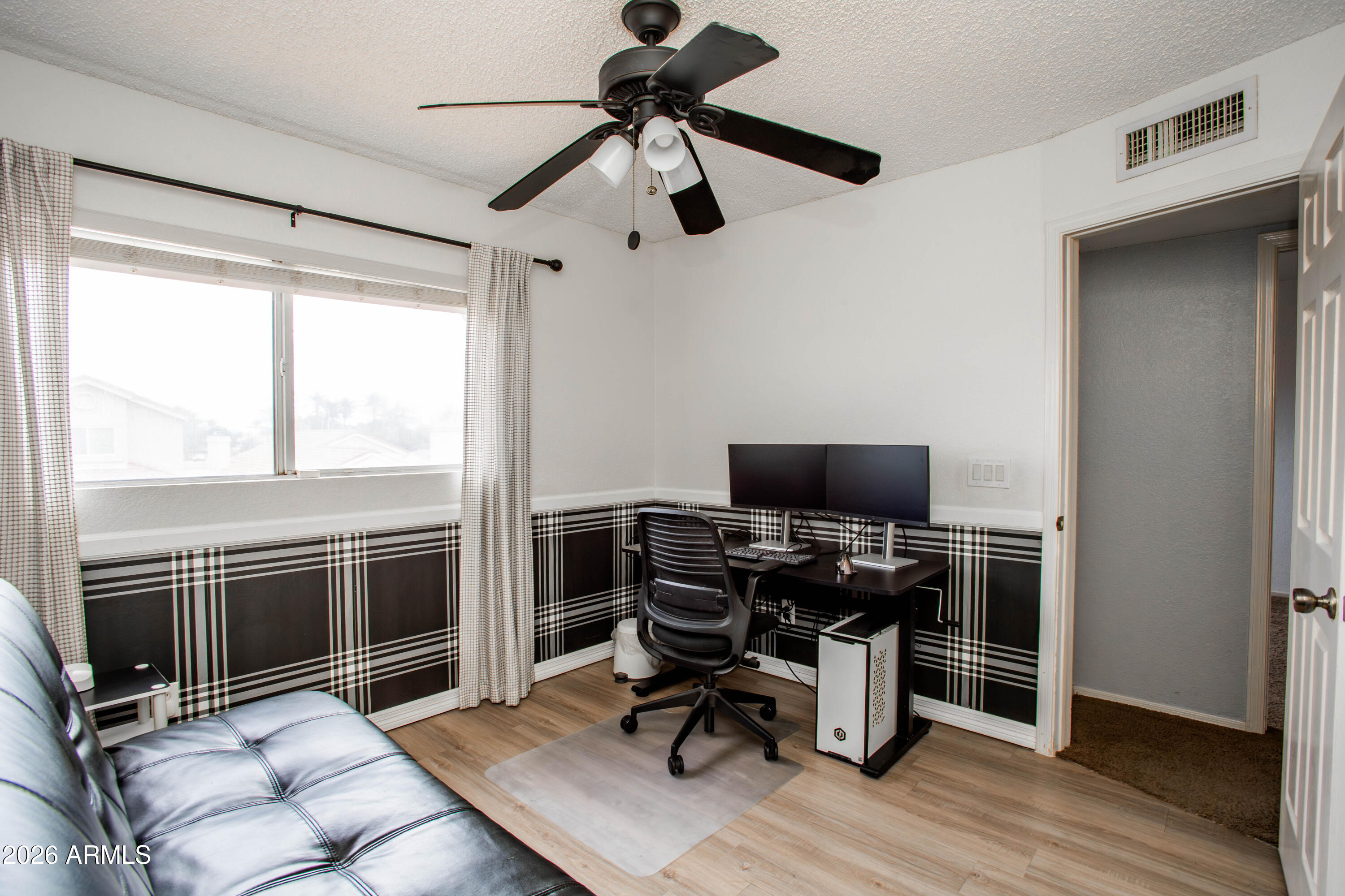 3920 E SOUTH FORK Drive