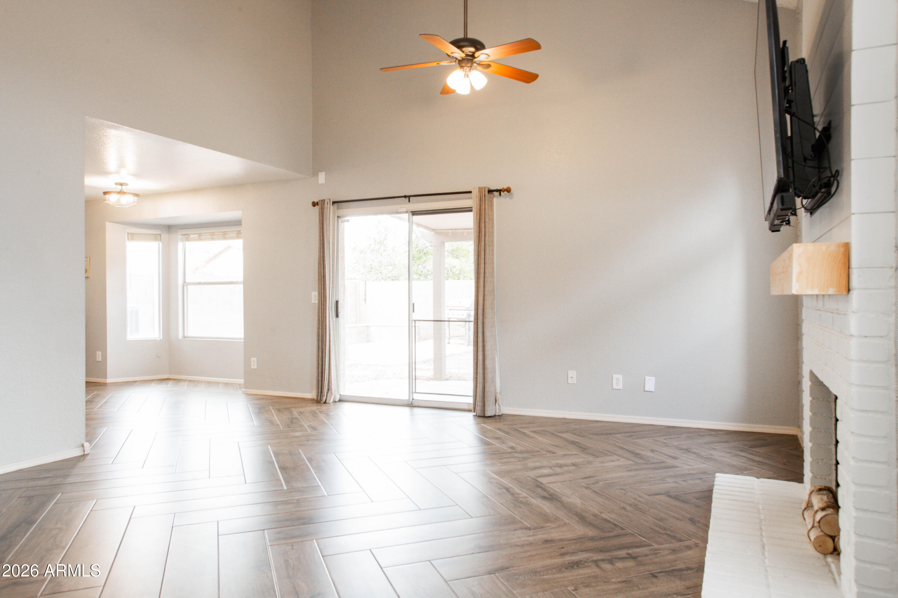 3920 E SOUTH FORK Drive