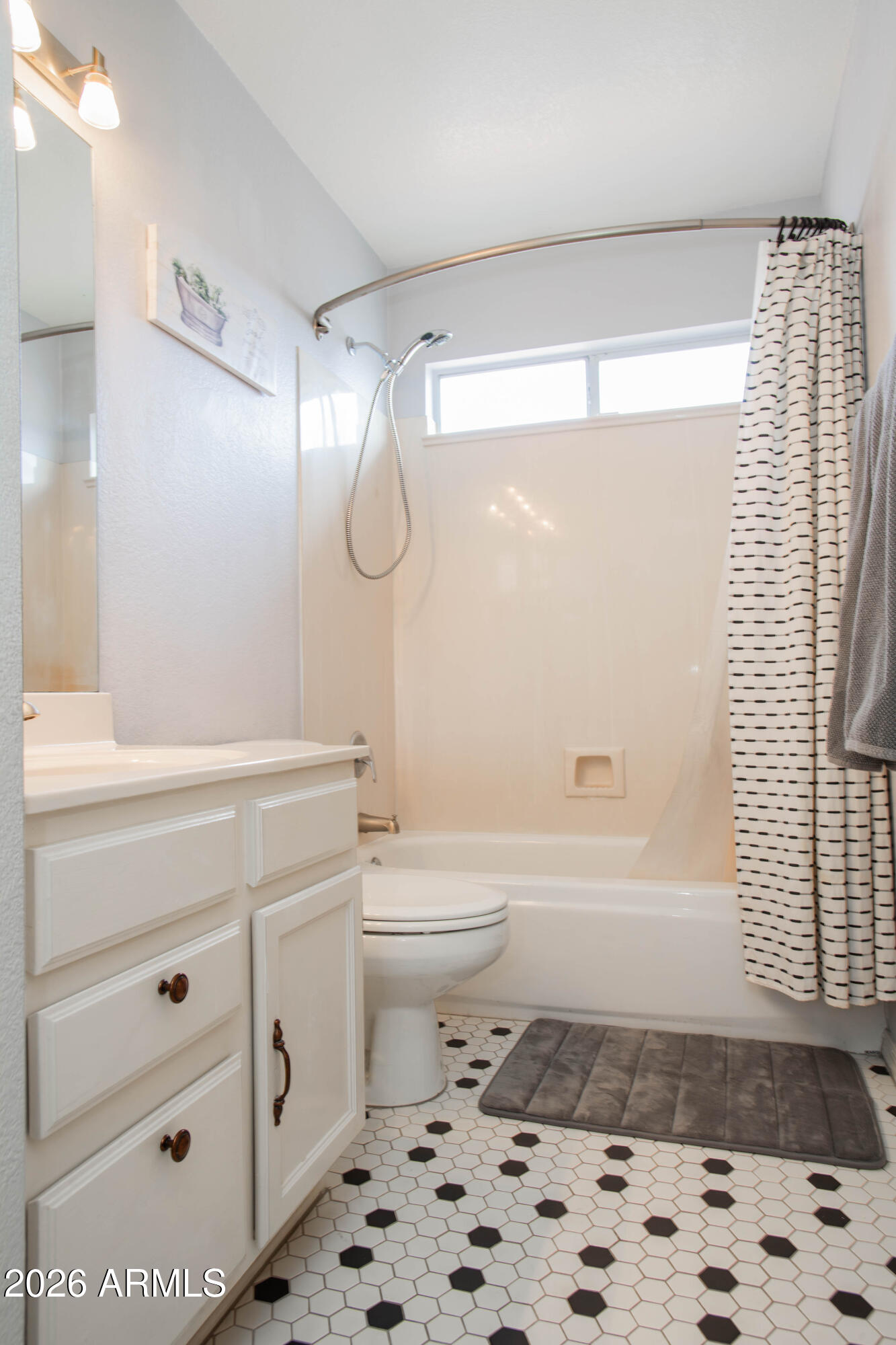 3920 E SOUTH FORK Drive