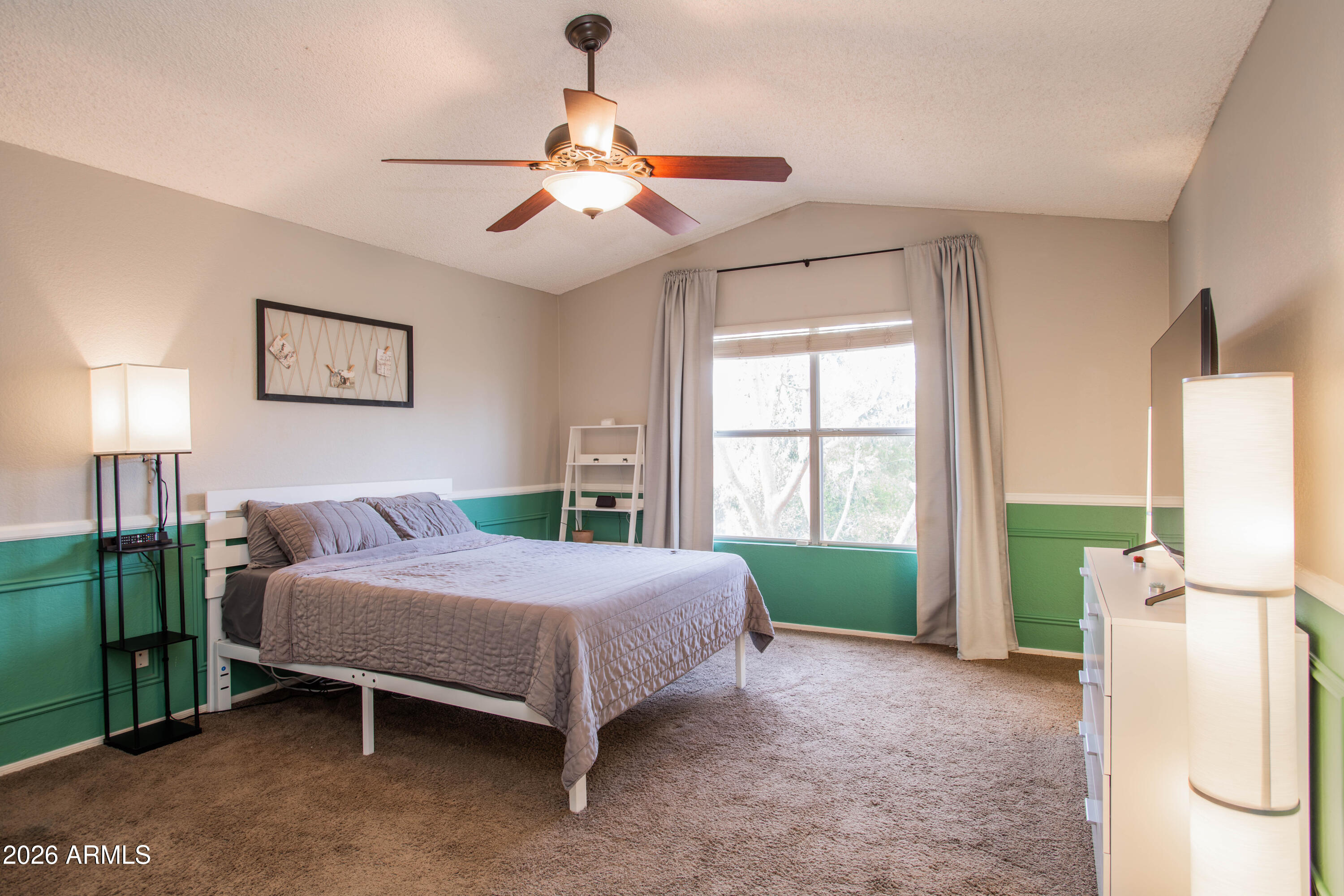 3920 E SOUTH FORK Drive