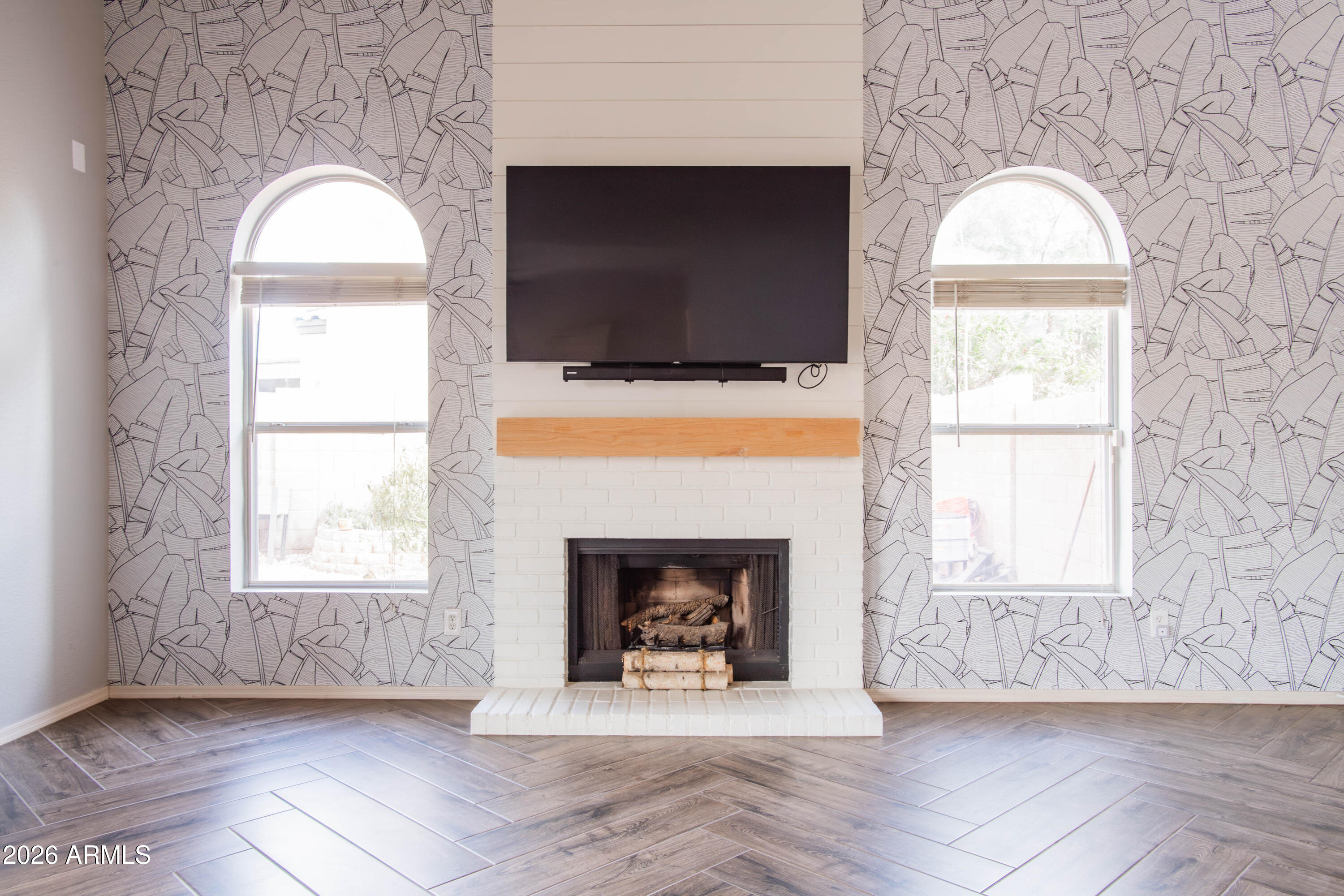 3920 E SOUTH FORK Drive