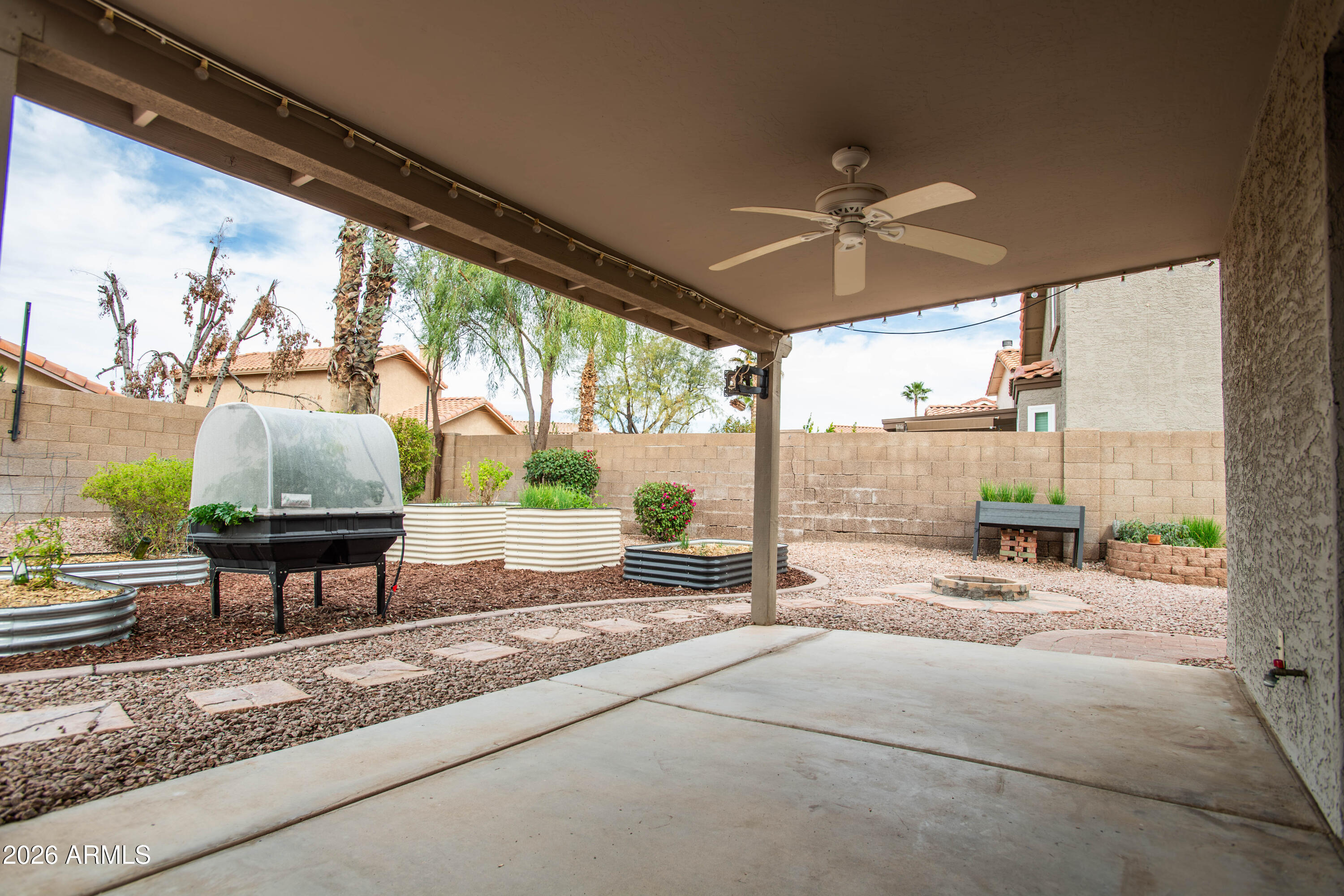 3920 E SOUTH FORK Drive