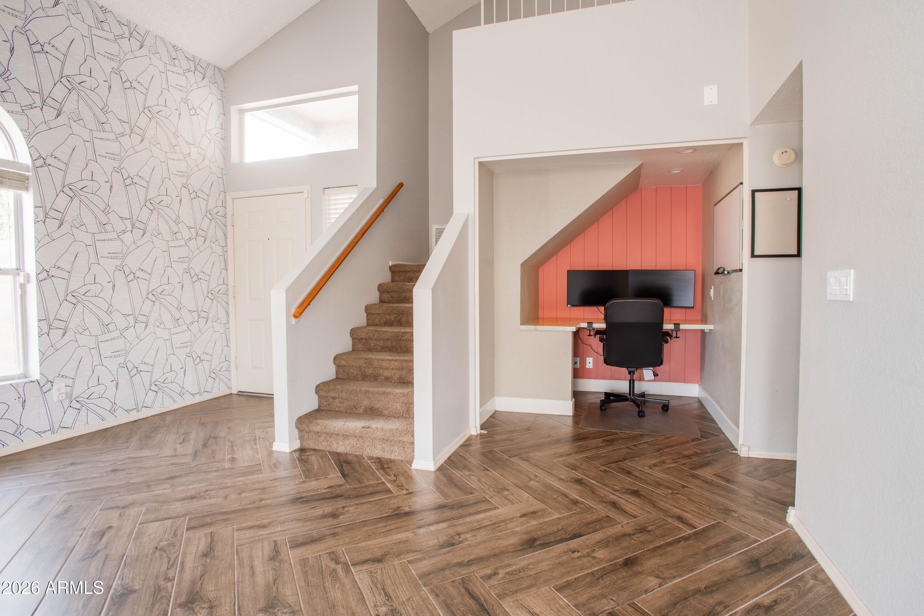 3920 E SOUTH FORK Drive