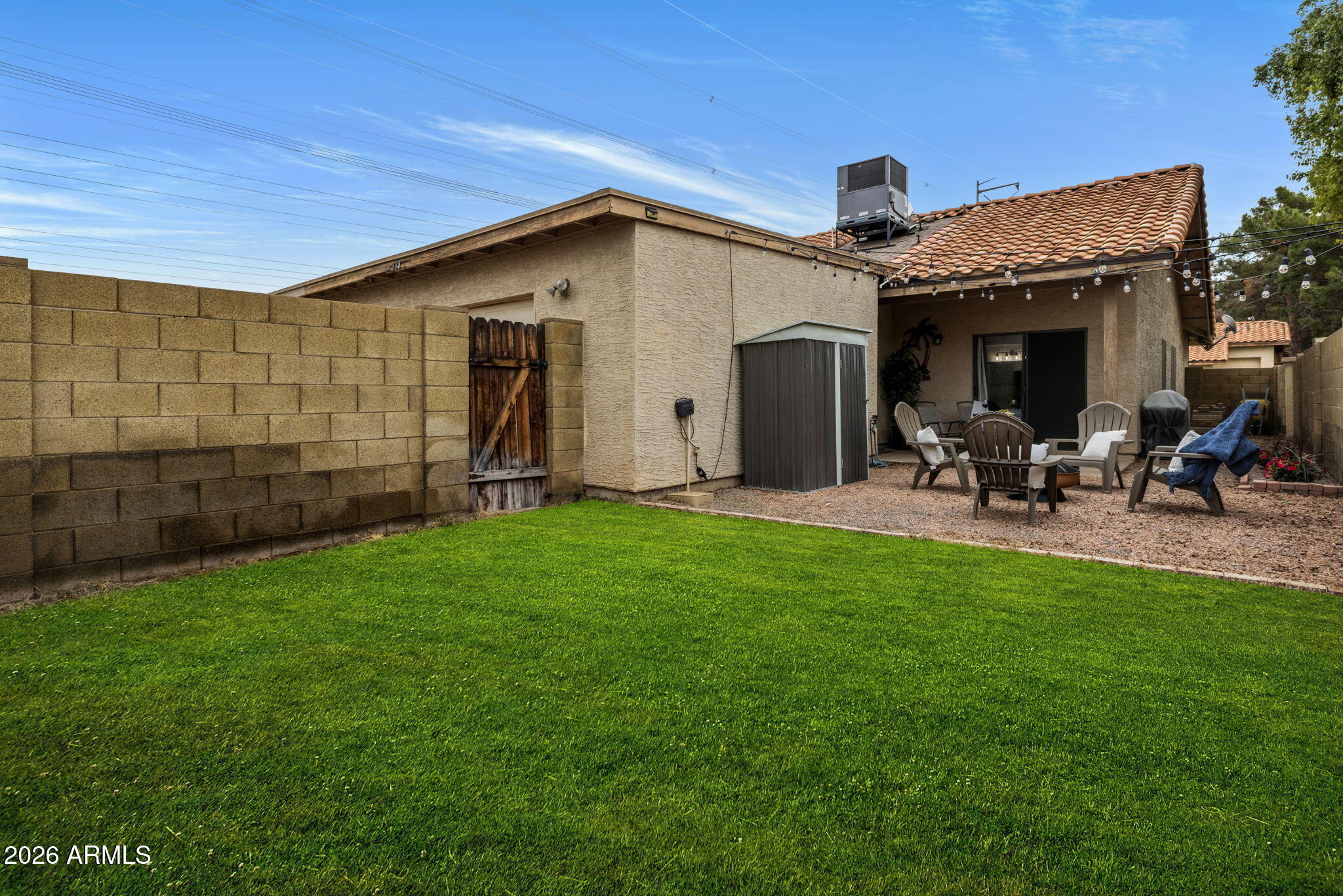 338 N HERITAGE Drive