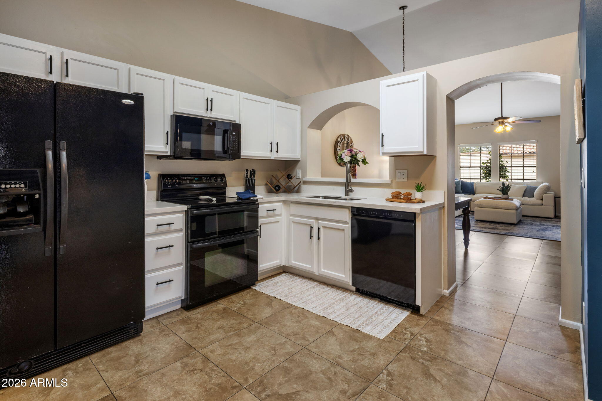 338 N HERITAGE Drive