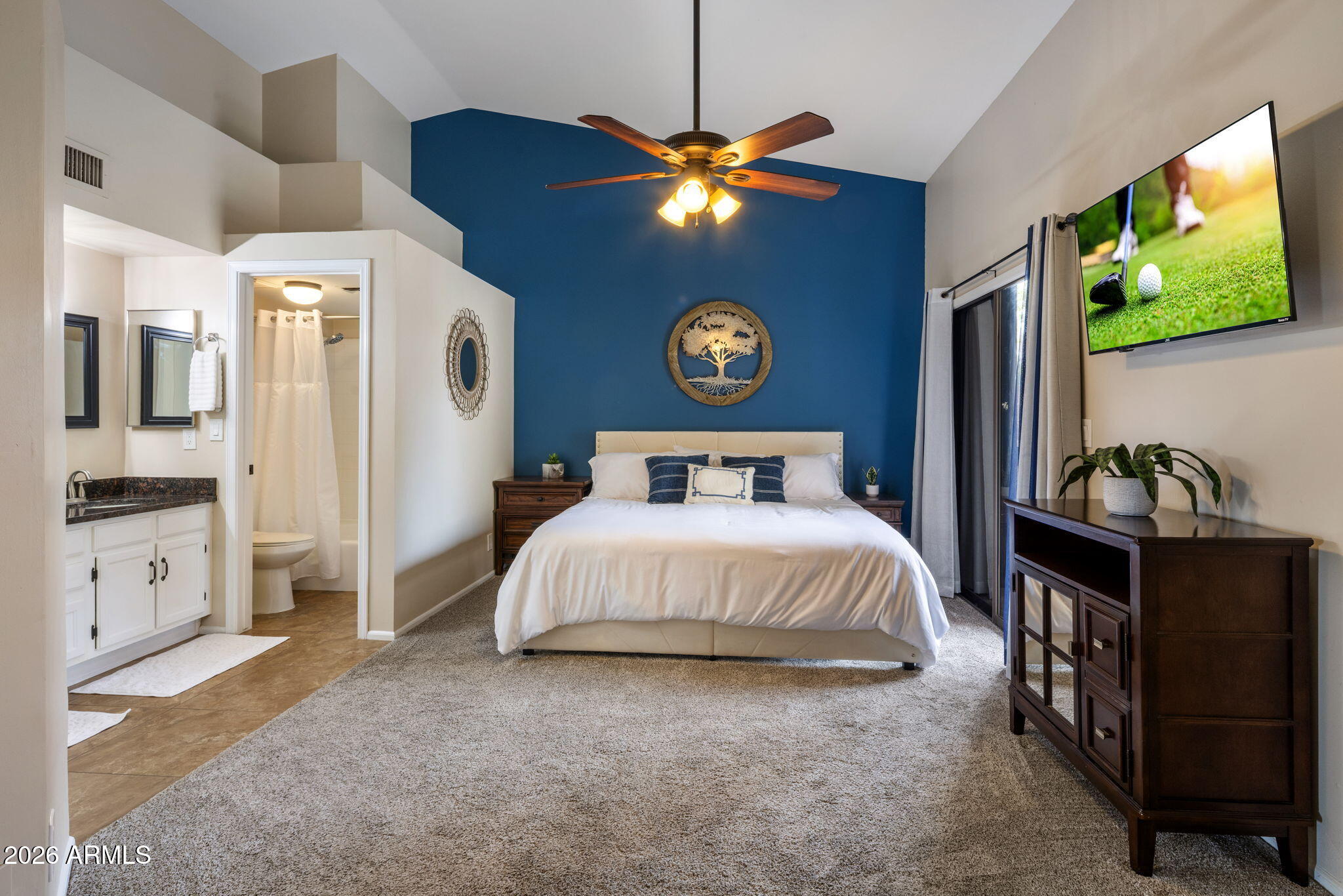 338 N HERITAGE Drive