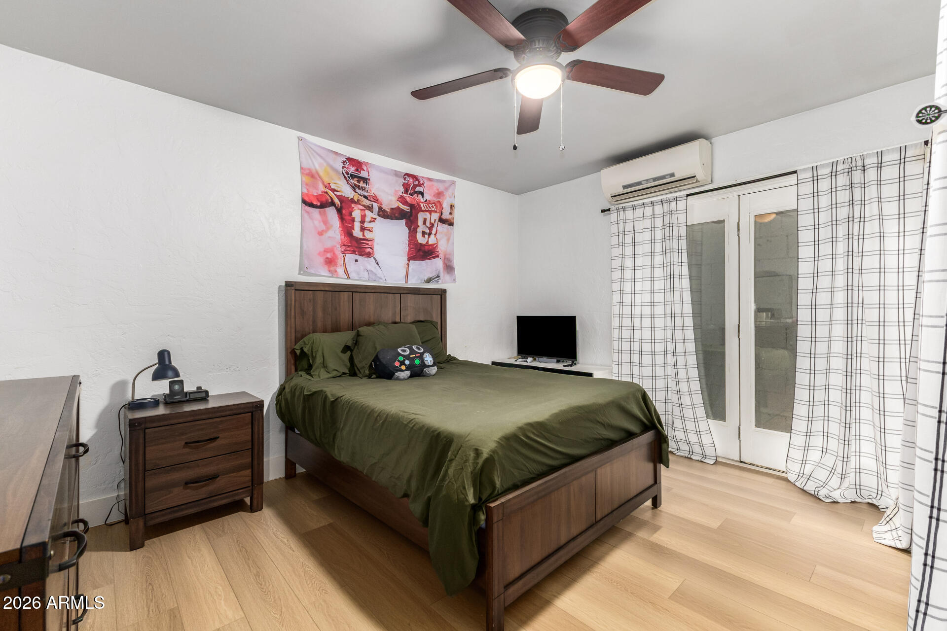 107 S CATALINA Street