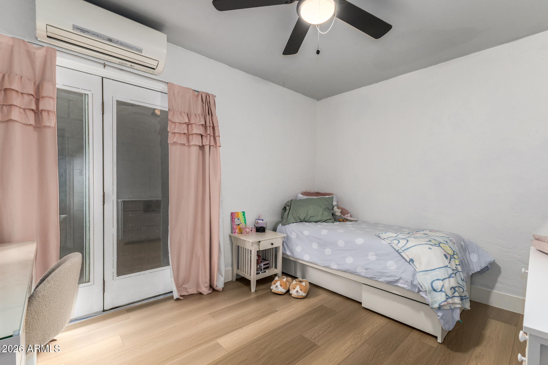 107 S CATALINA Street