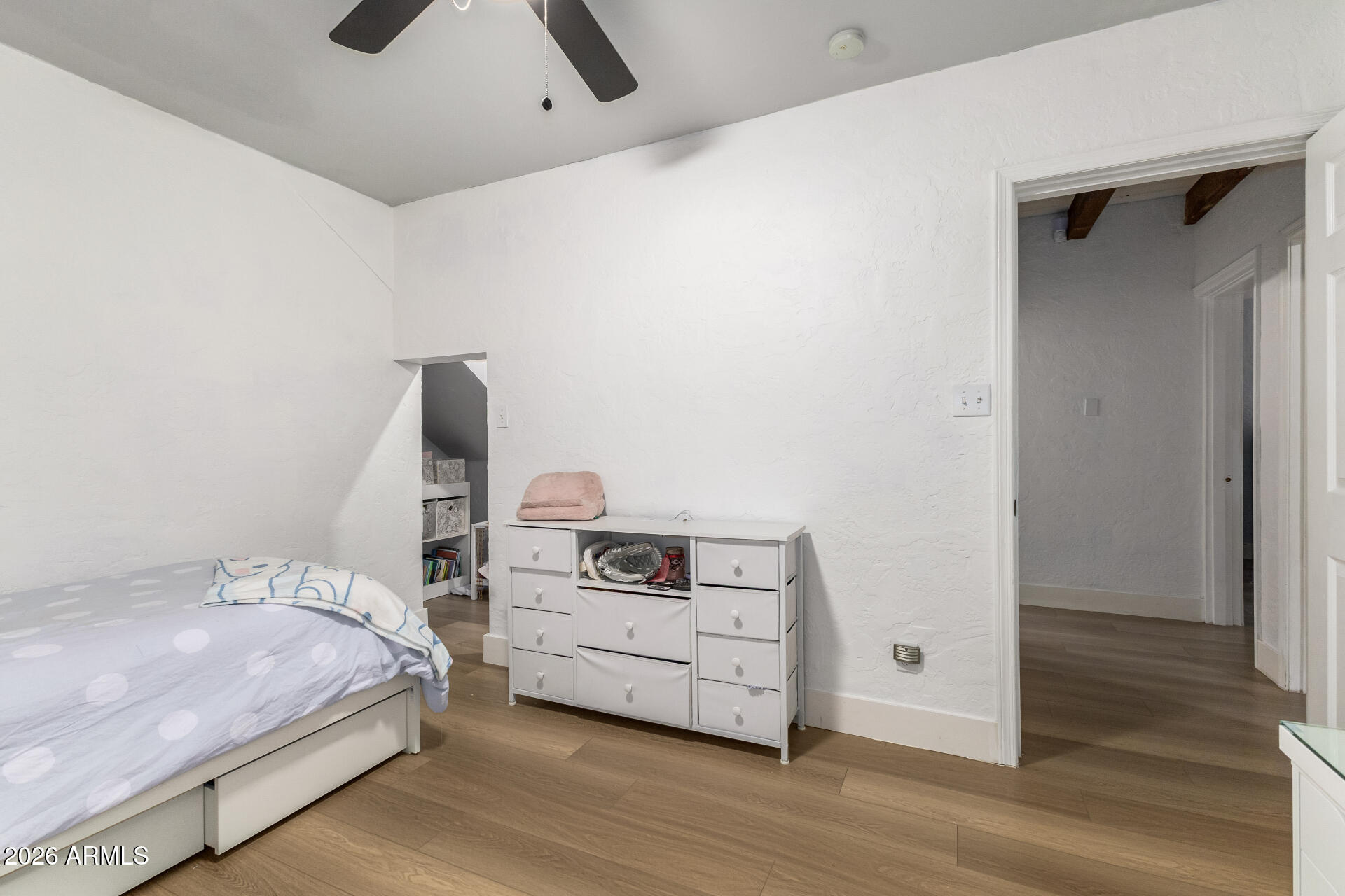 107 S CATALINA Street