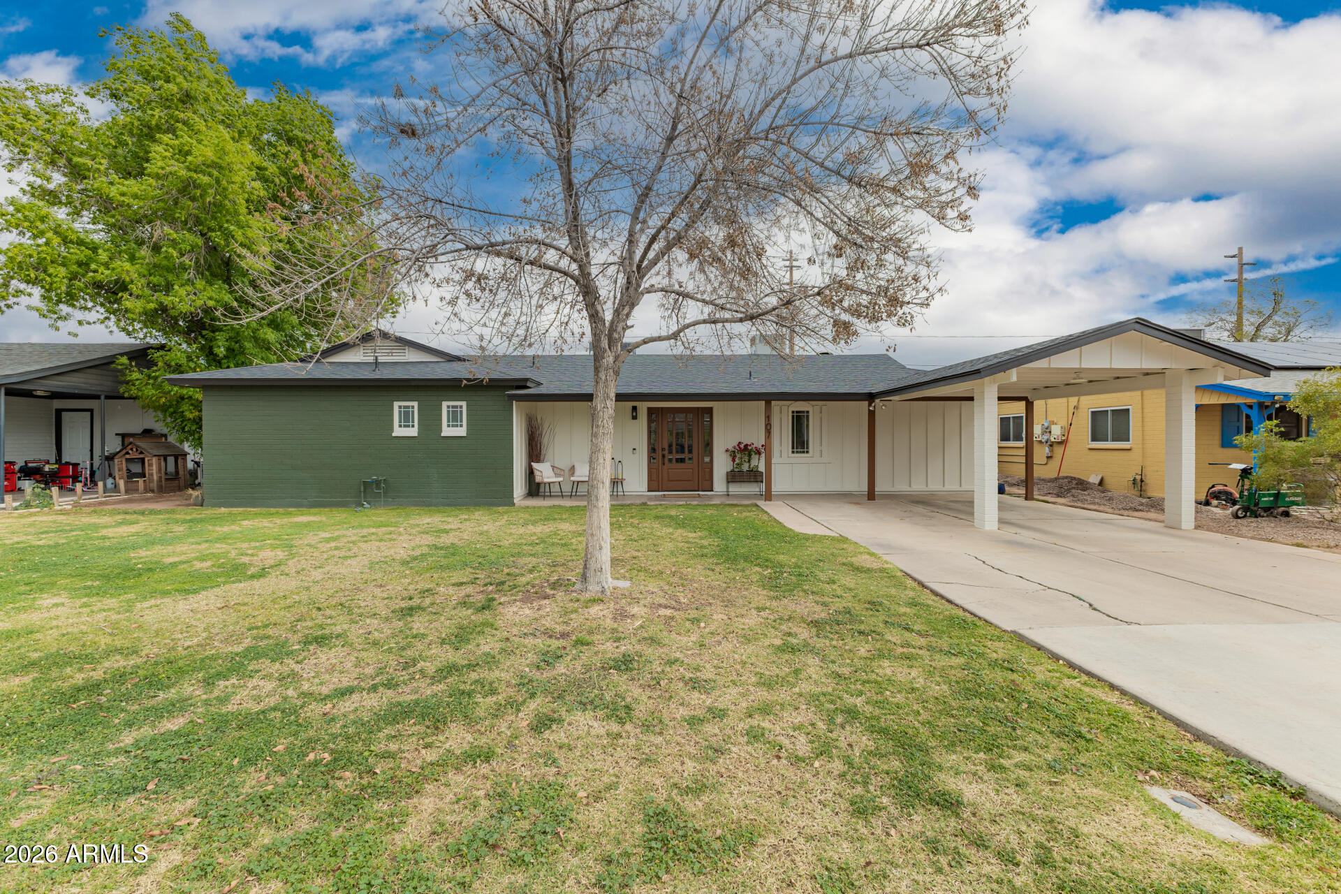 107 S CATALINA Street