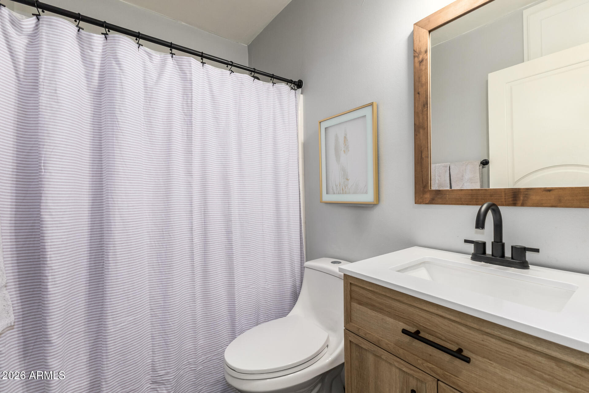 107 S CATALINA Street