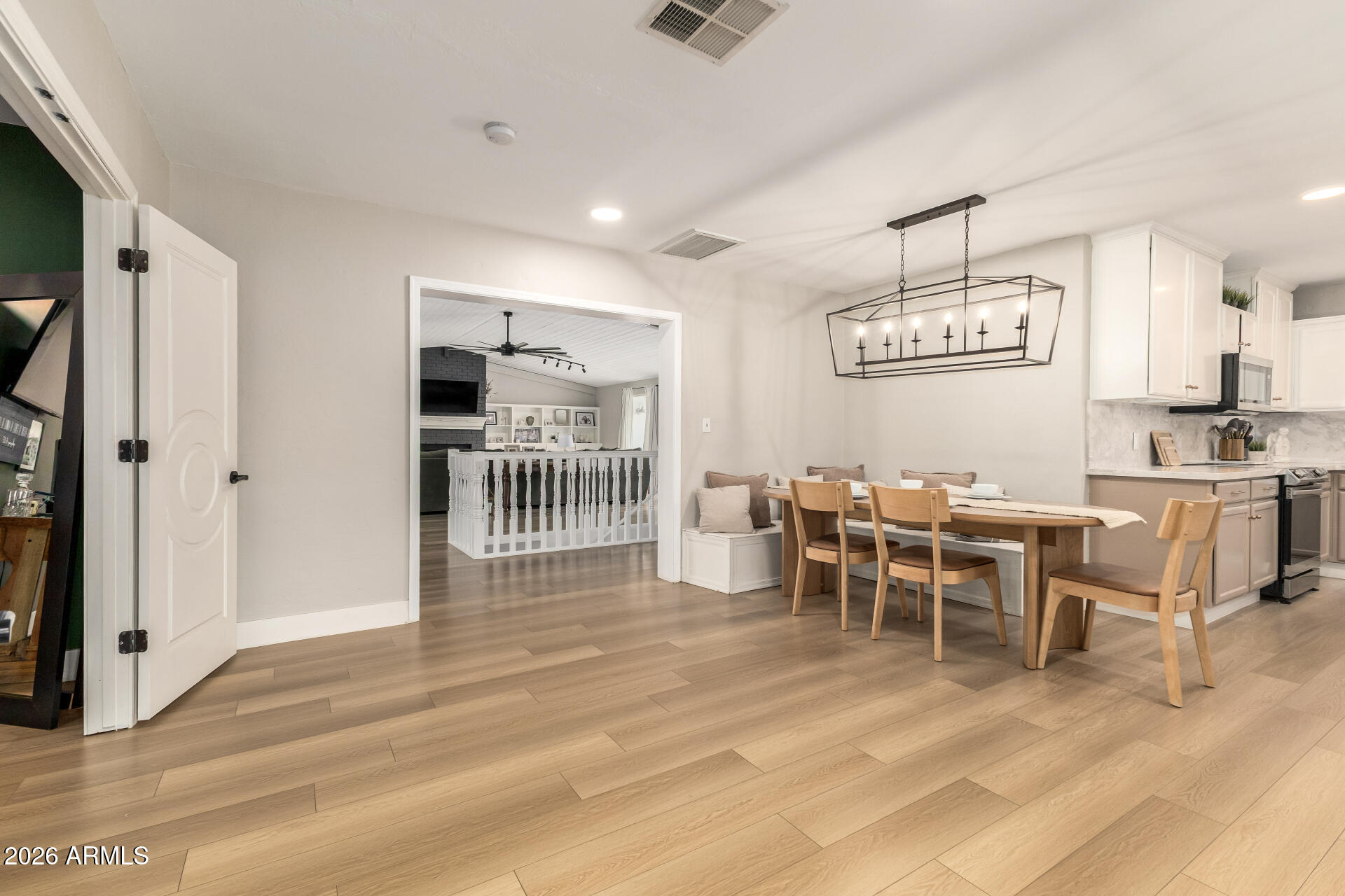 107 S CATALINA Street