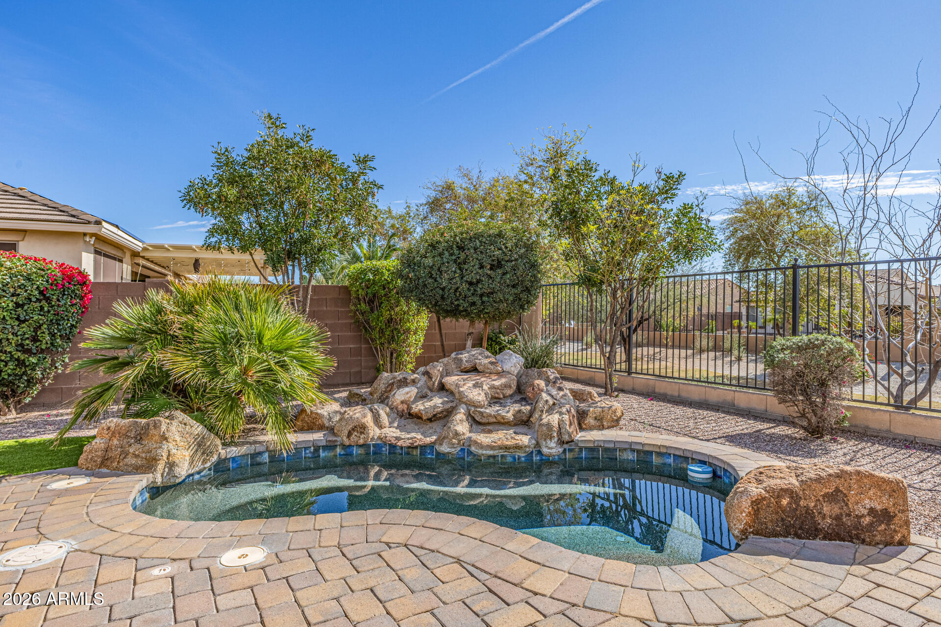 17873 W LAVENDER Lane