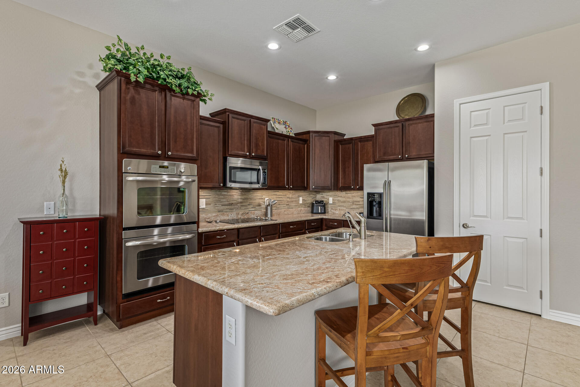 17873 W LAVENDER Lane