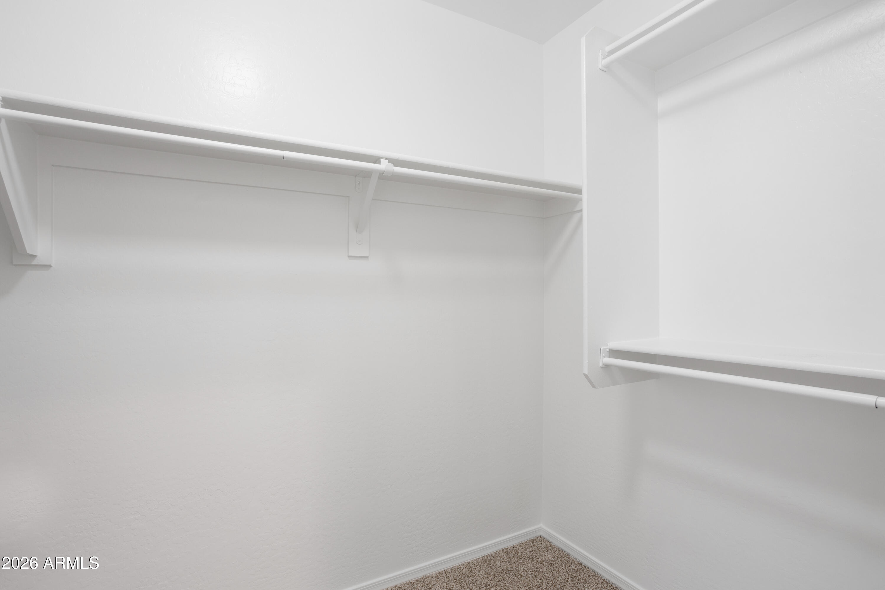 3544 E BARTLETT Drive