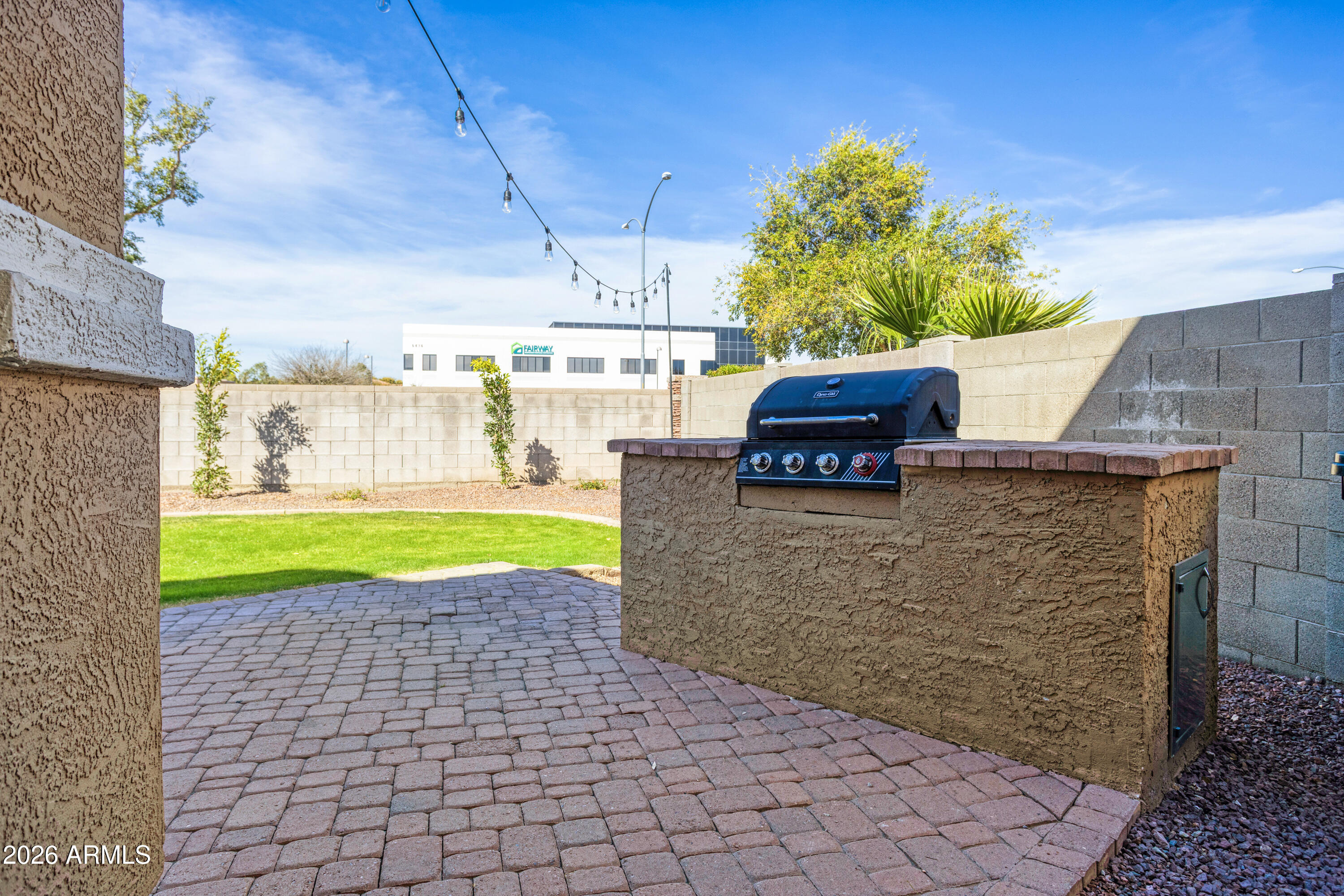 3544 E BARTLETT Drive