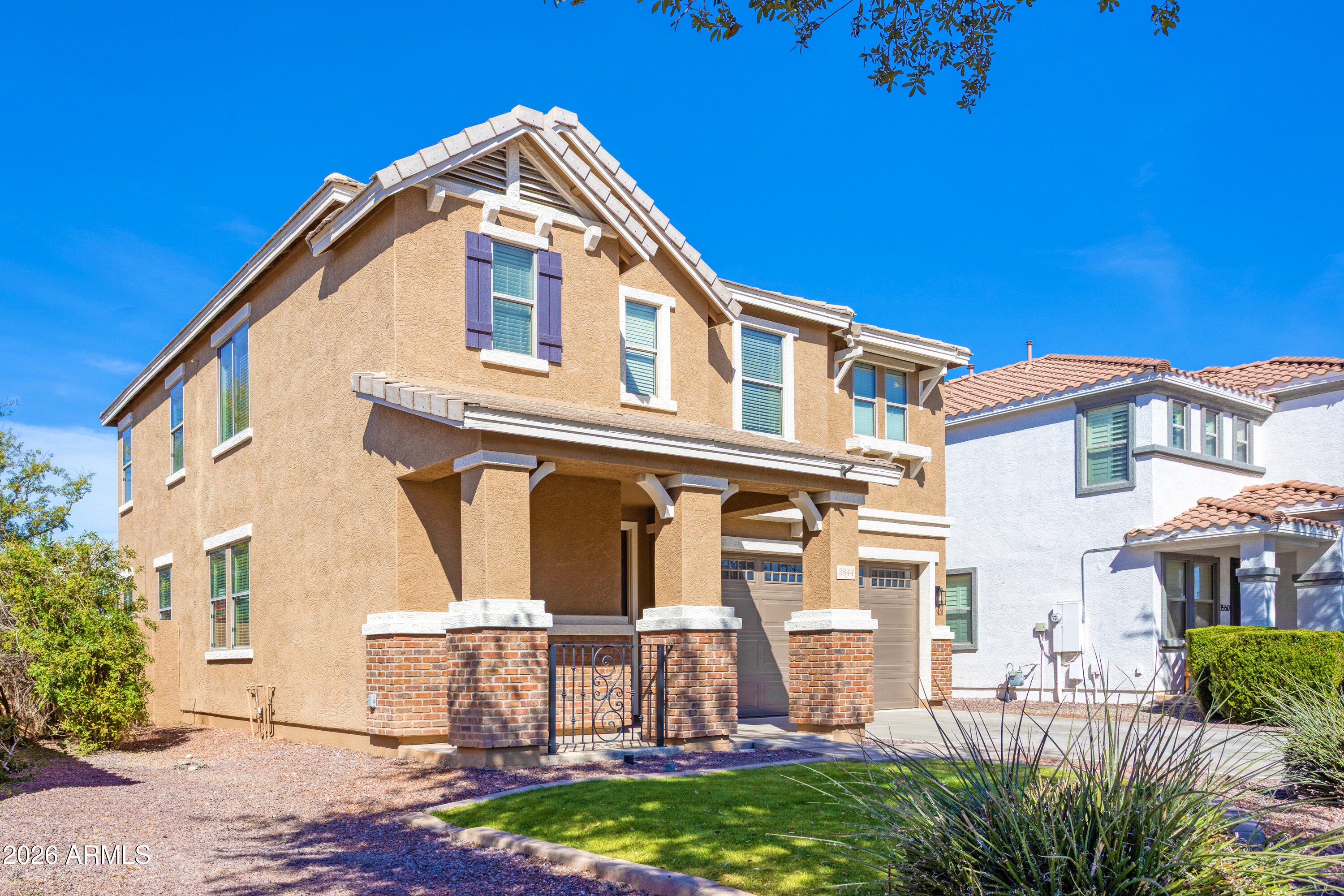 3544 E BARTLETT Drive