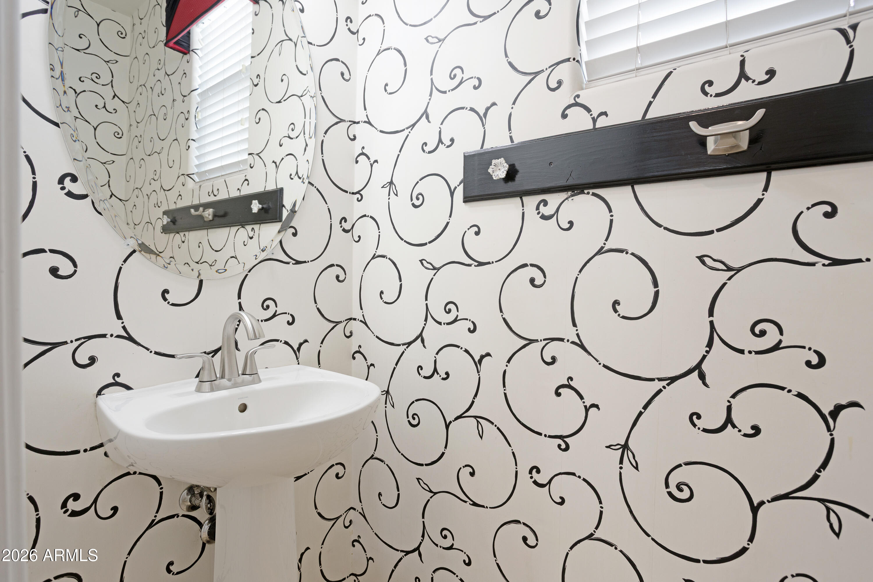 3544 E BARTLETT Drive