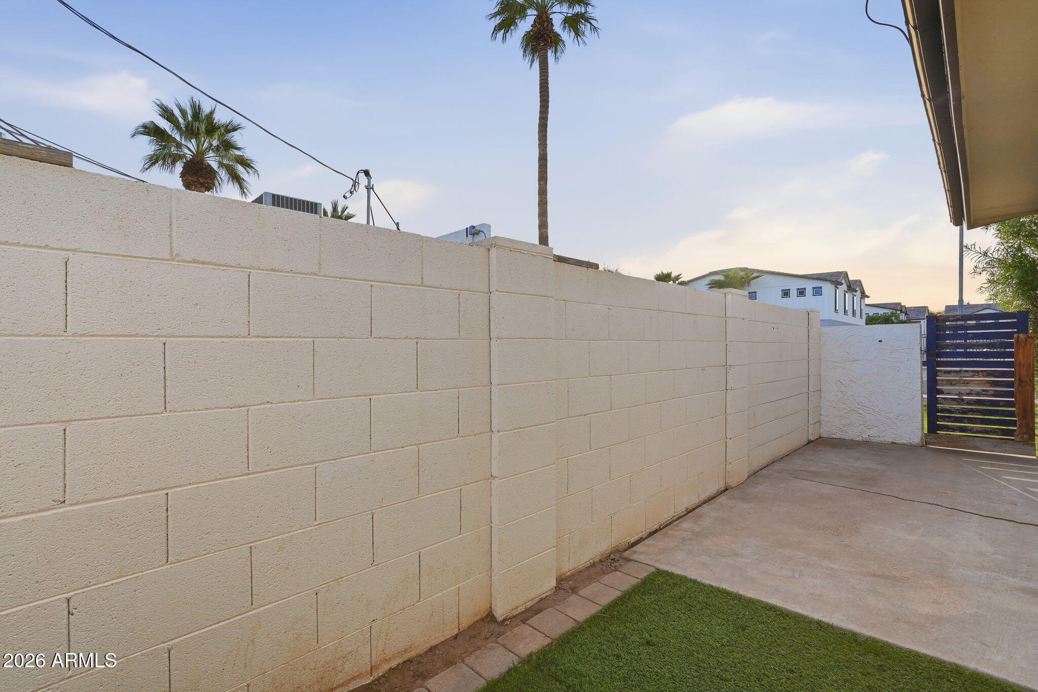 3039 N 38TH Street 1