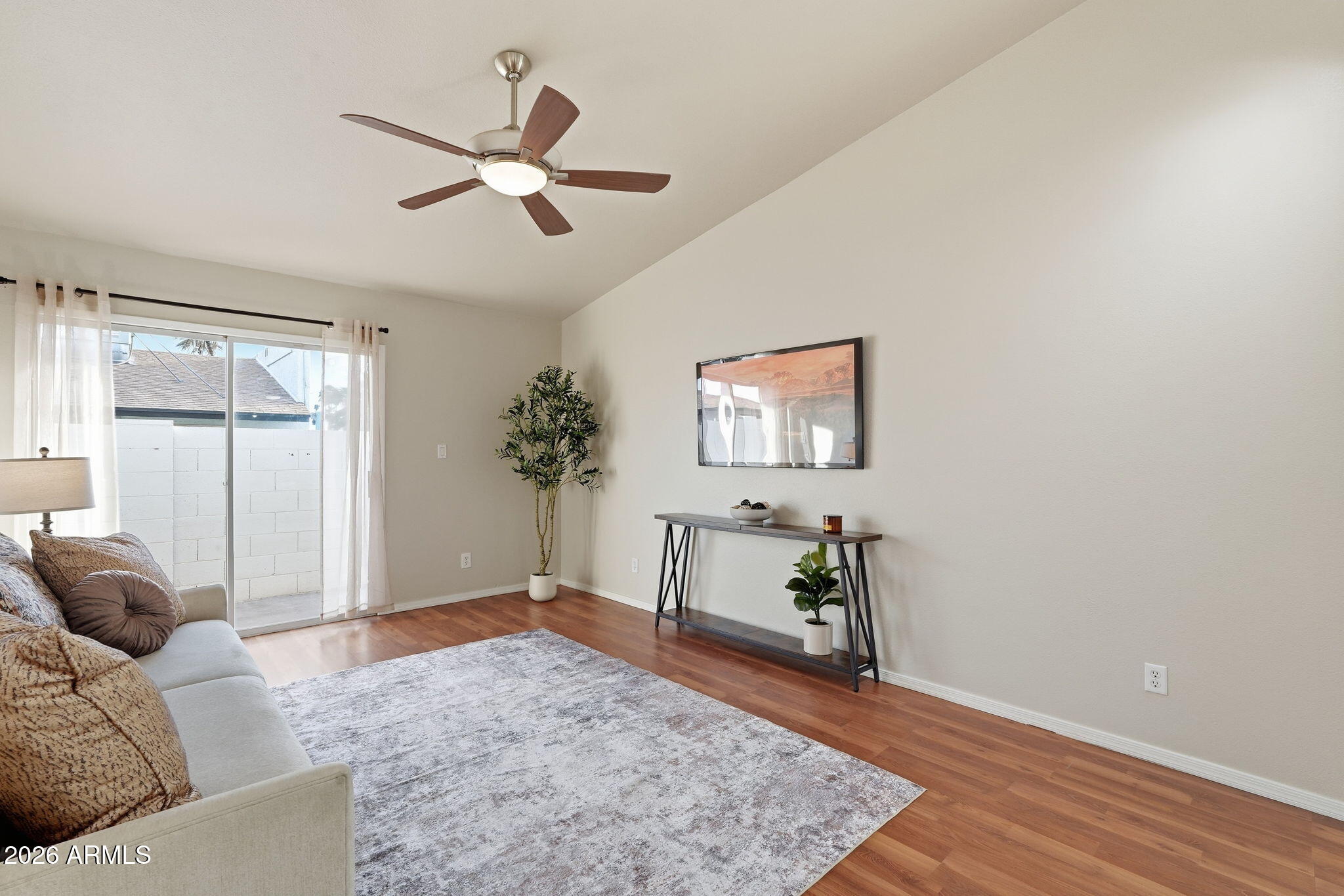 3039 N 38TH Street 1