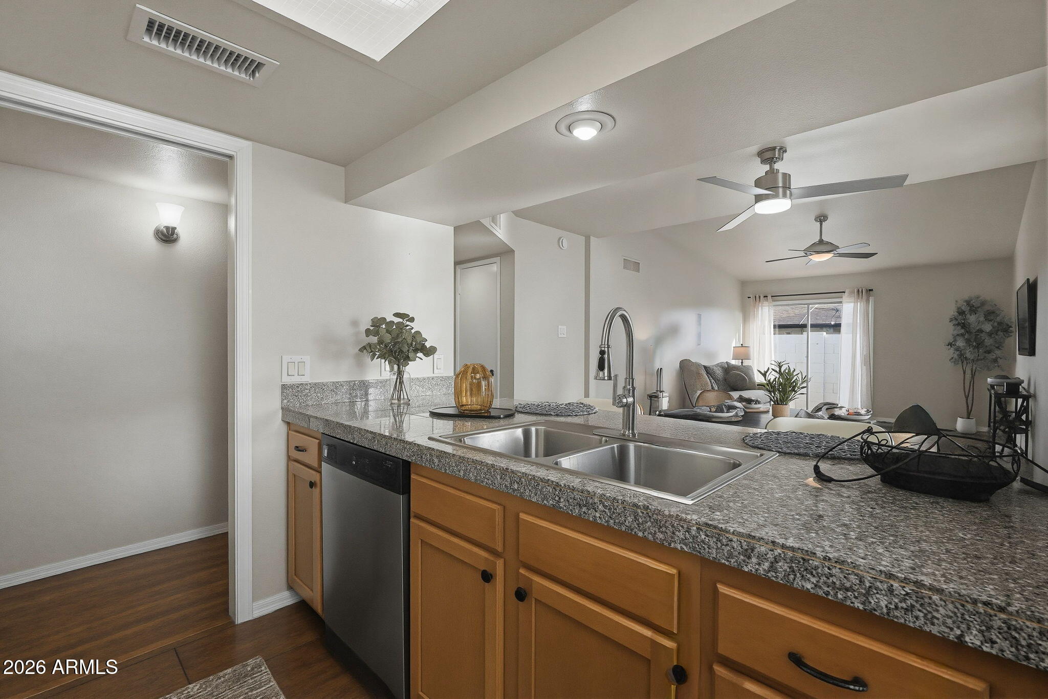 3039 N 38TH Street 1