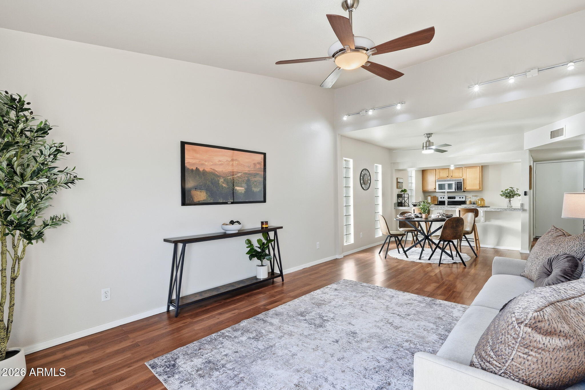 3039 N 38TH Street 1