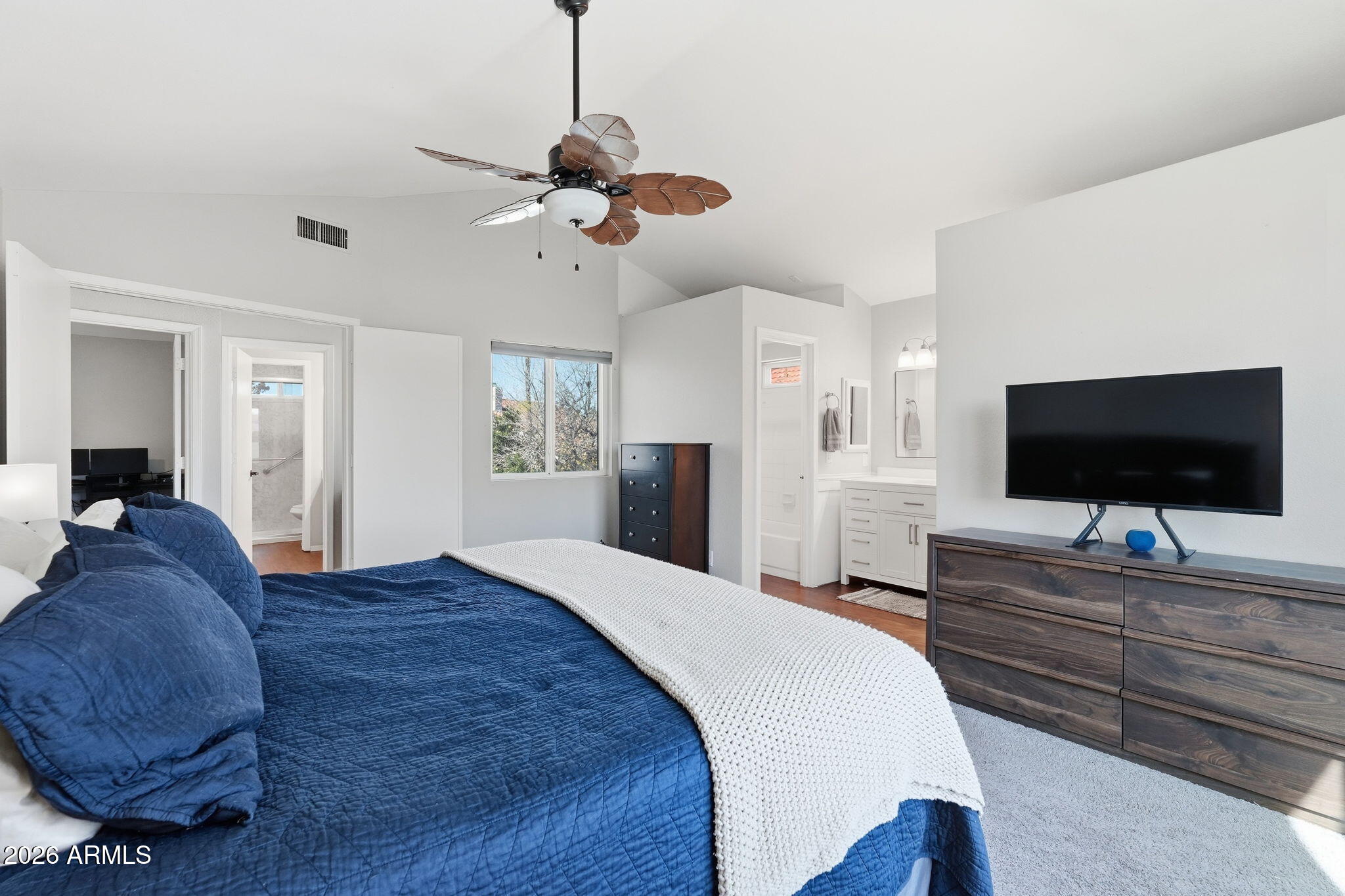 1114 S SURFSIDE Drive