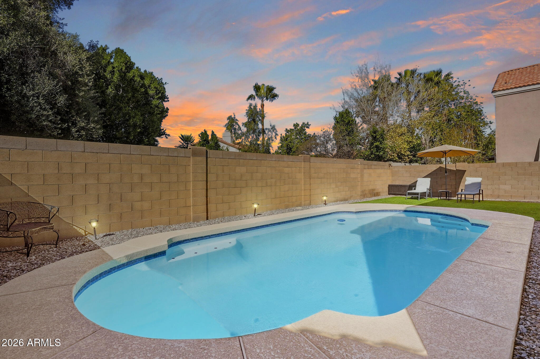 1114 S SURFSIDE Drive