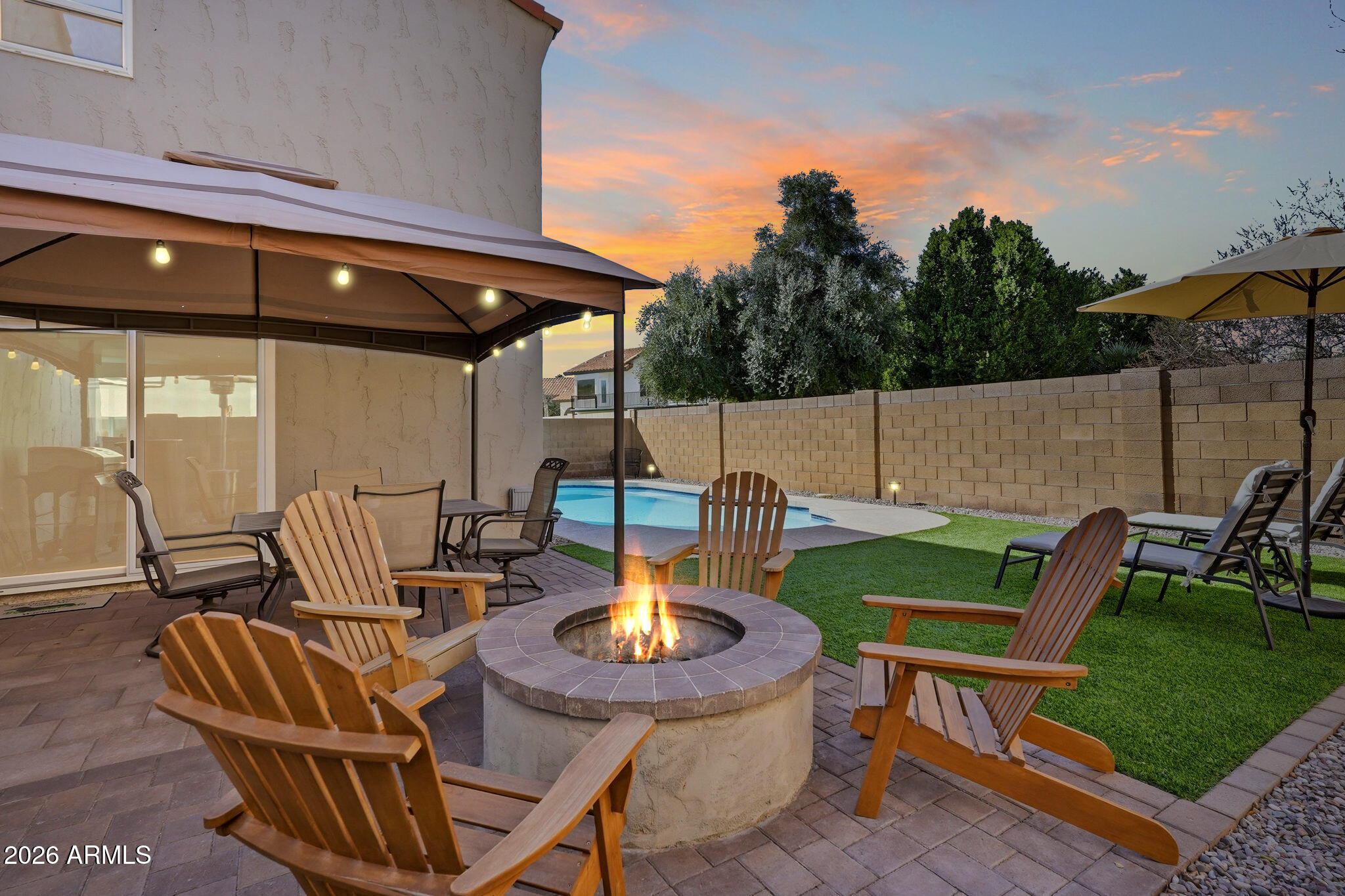 1114 S SURFSIDE Drive