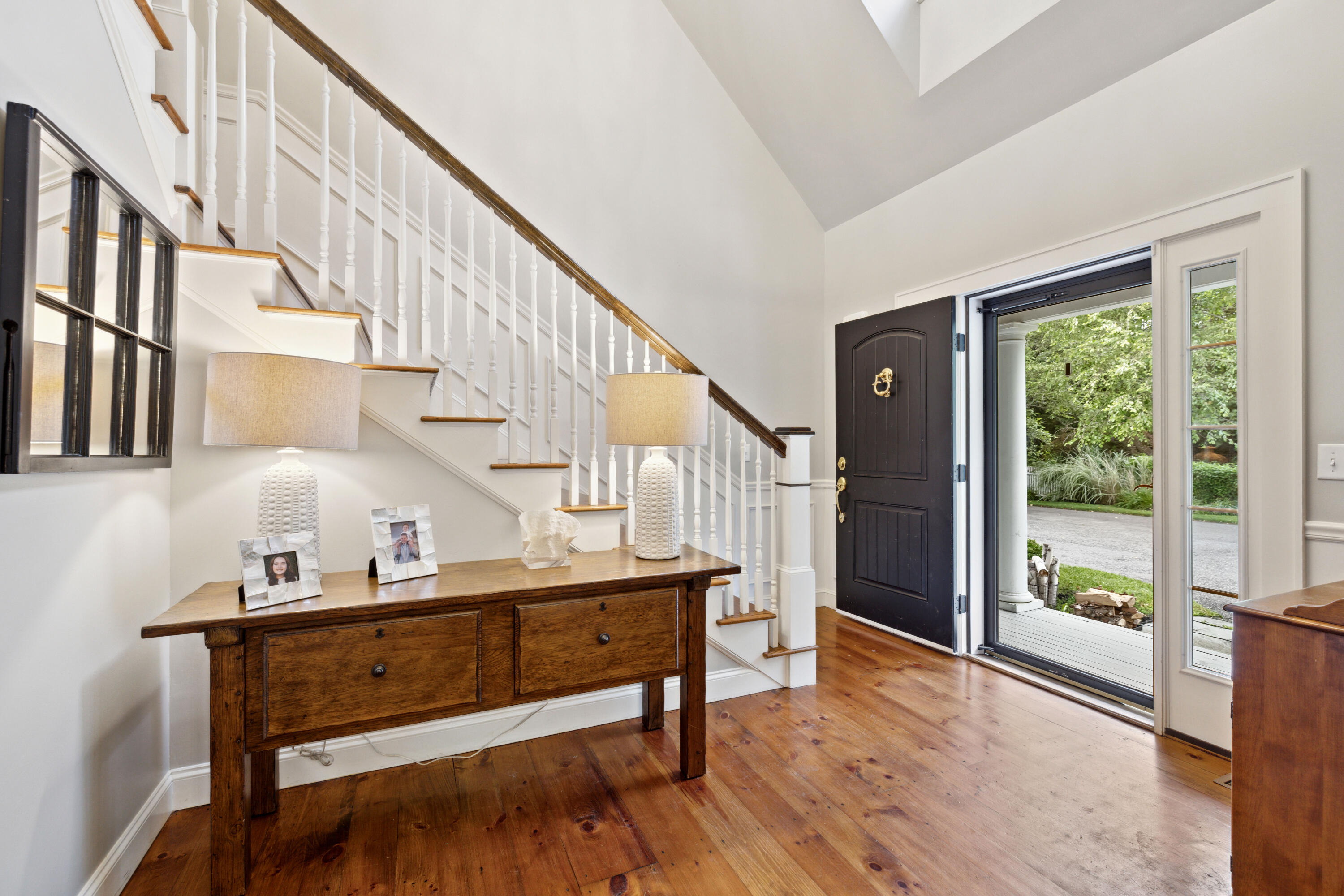 5 Stonewood Lane