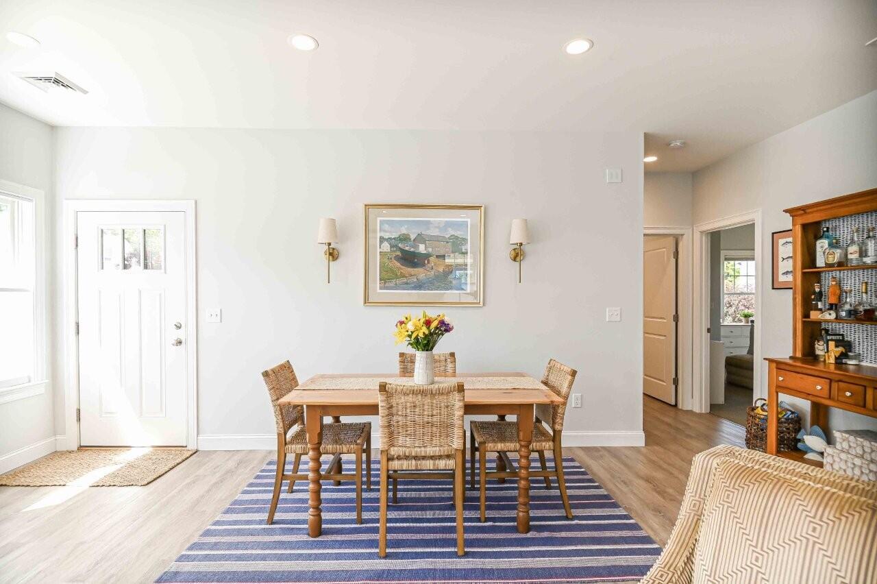 1 Cornbread Lane, 119