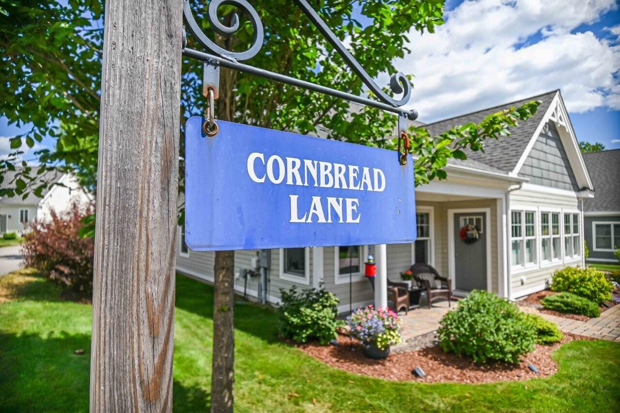 1 Cornbread Lane, 119