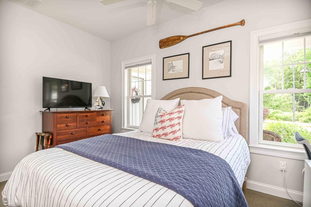 1 Cornbread Lane, 119