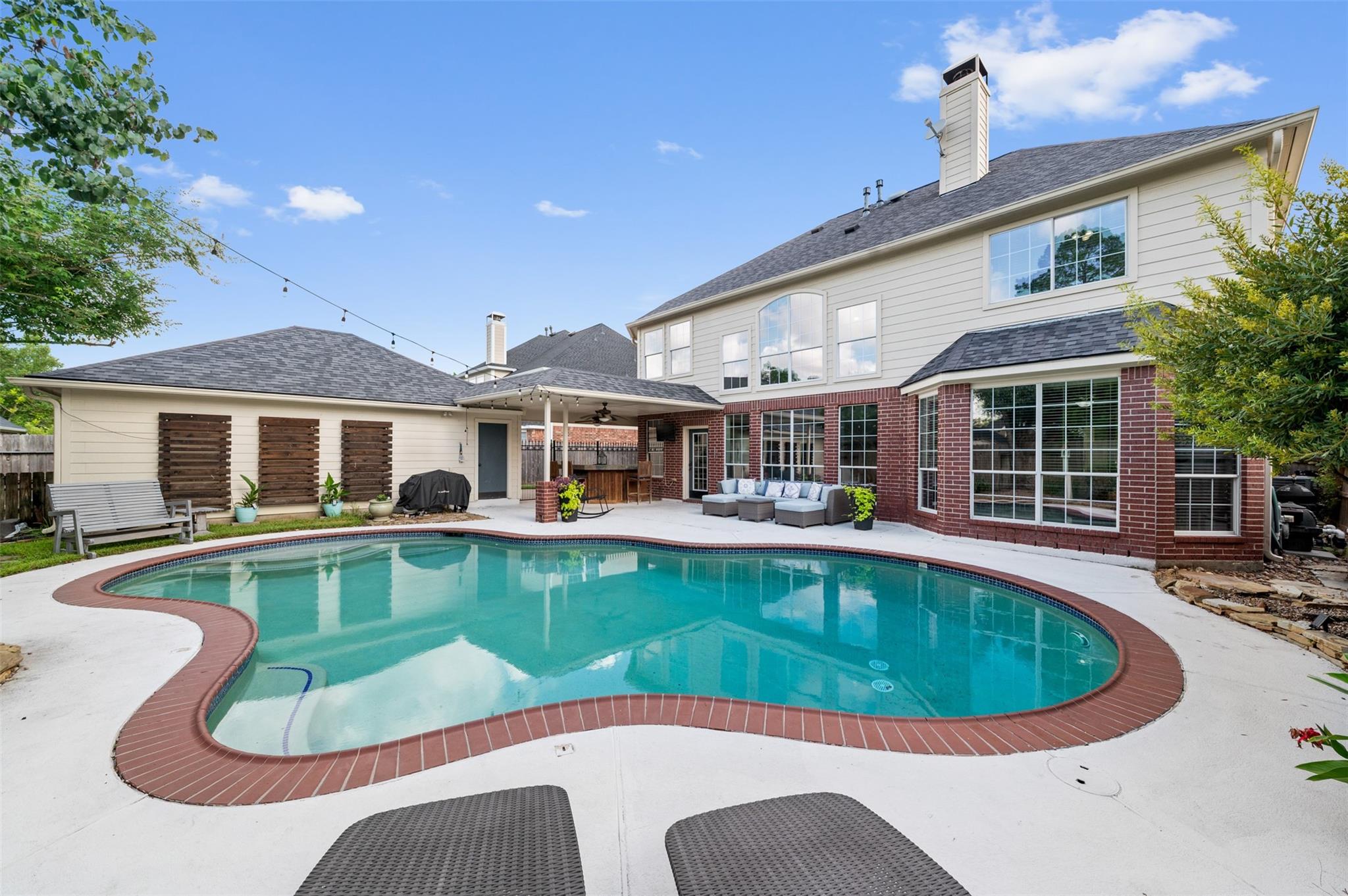 16047 Lockdale Lane
