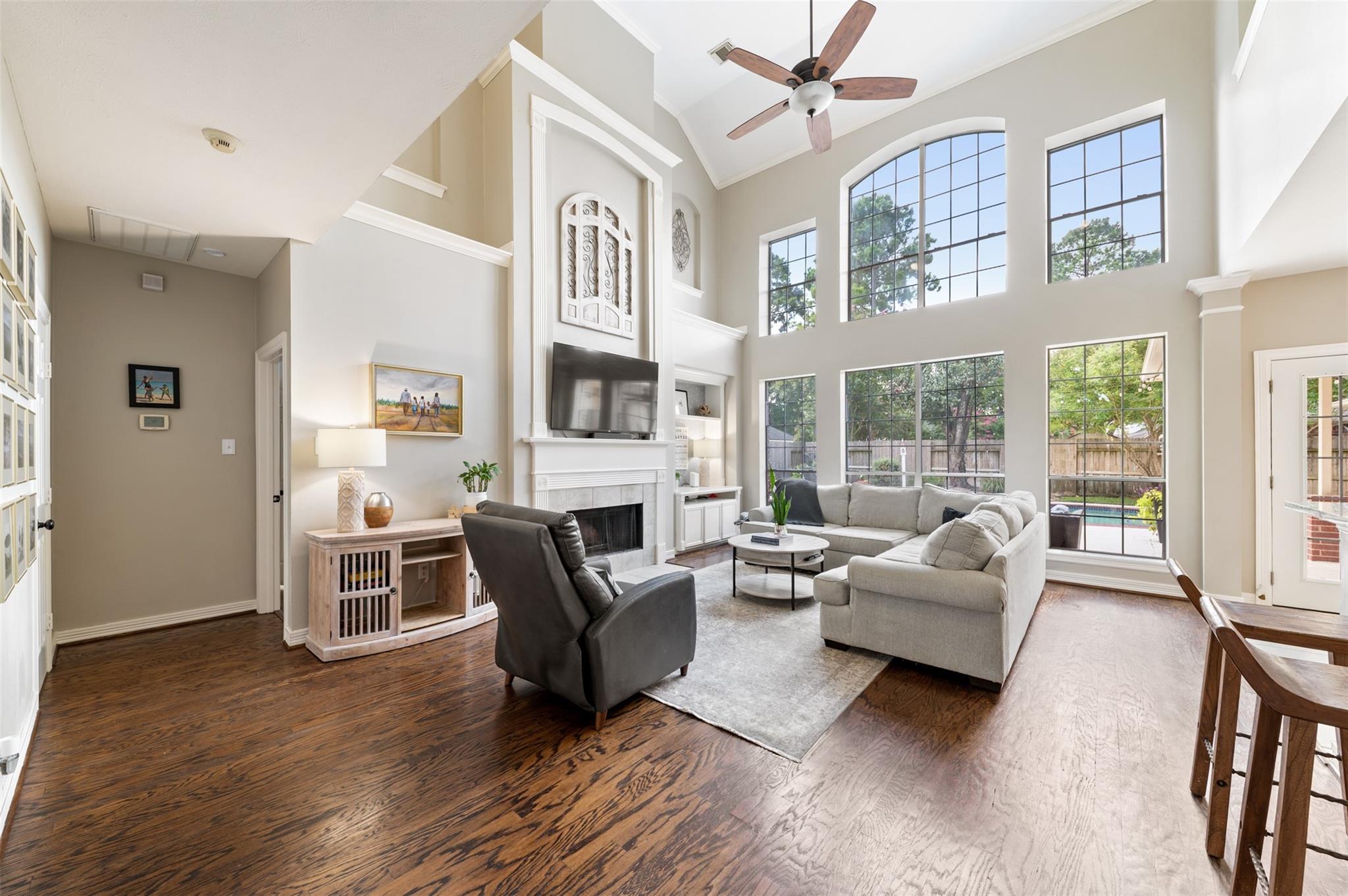 16047 Lockdale Lane