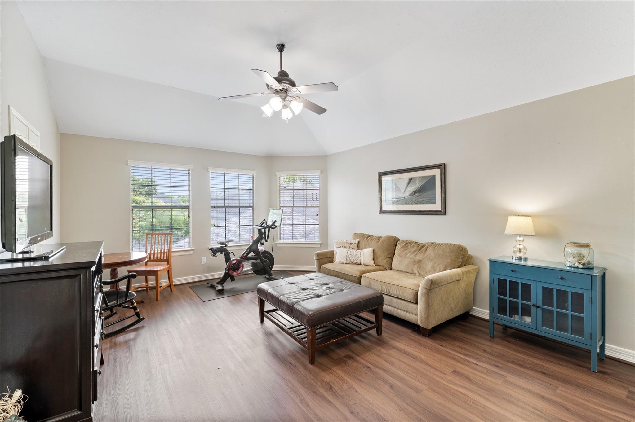 16047 Lockdale Lane