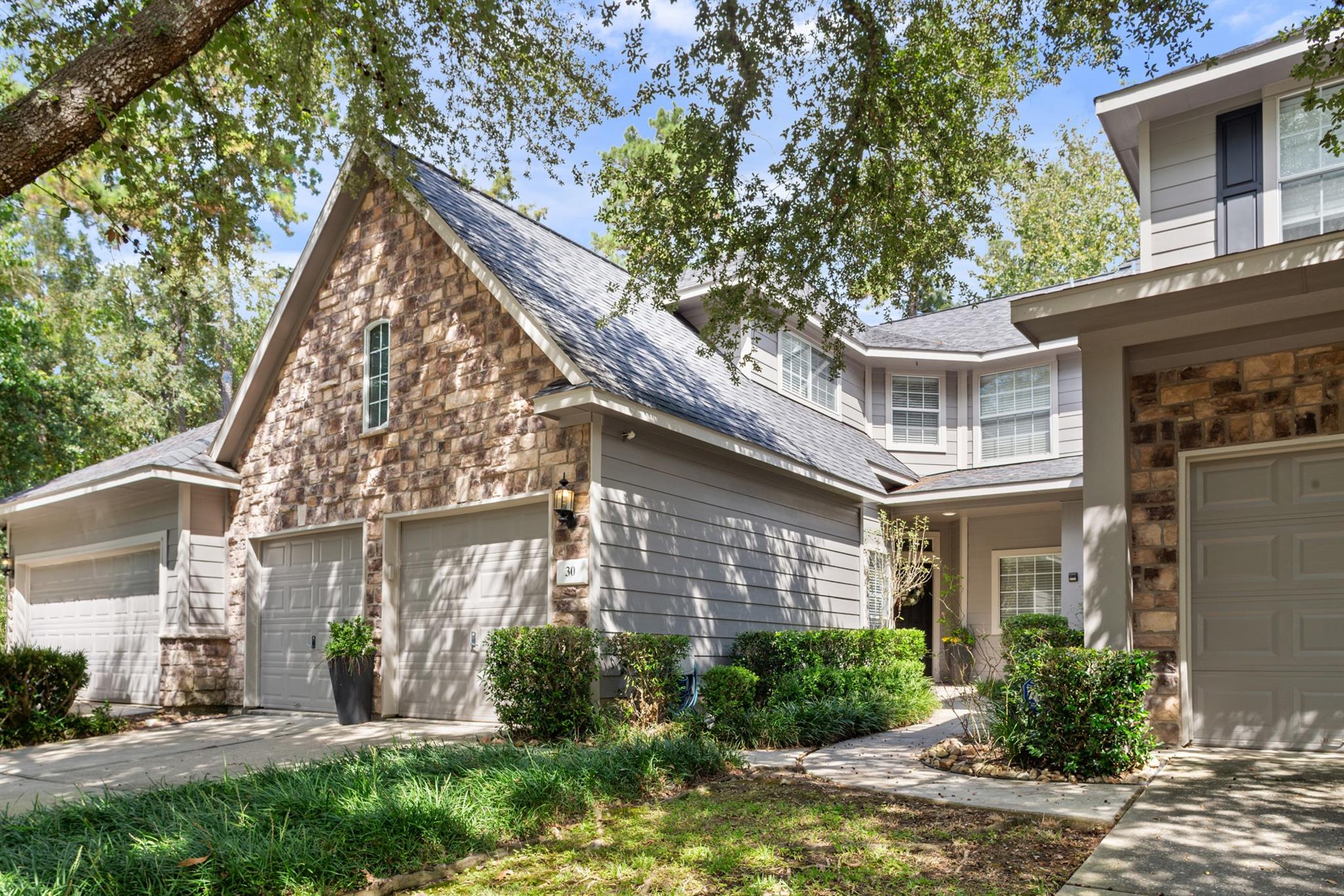 30 Endor Forest Place