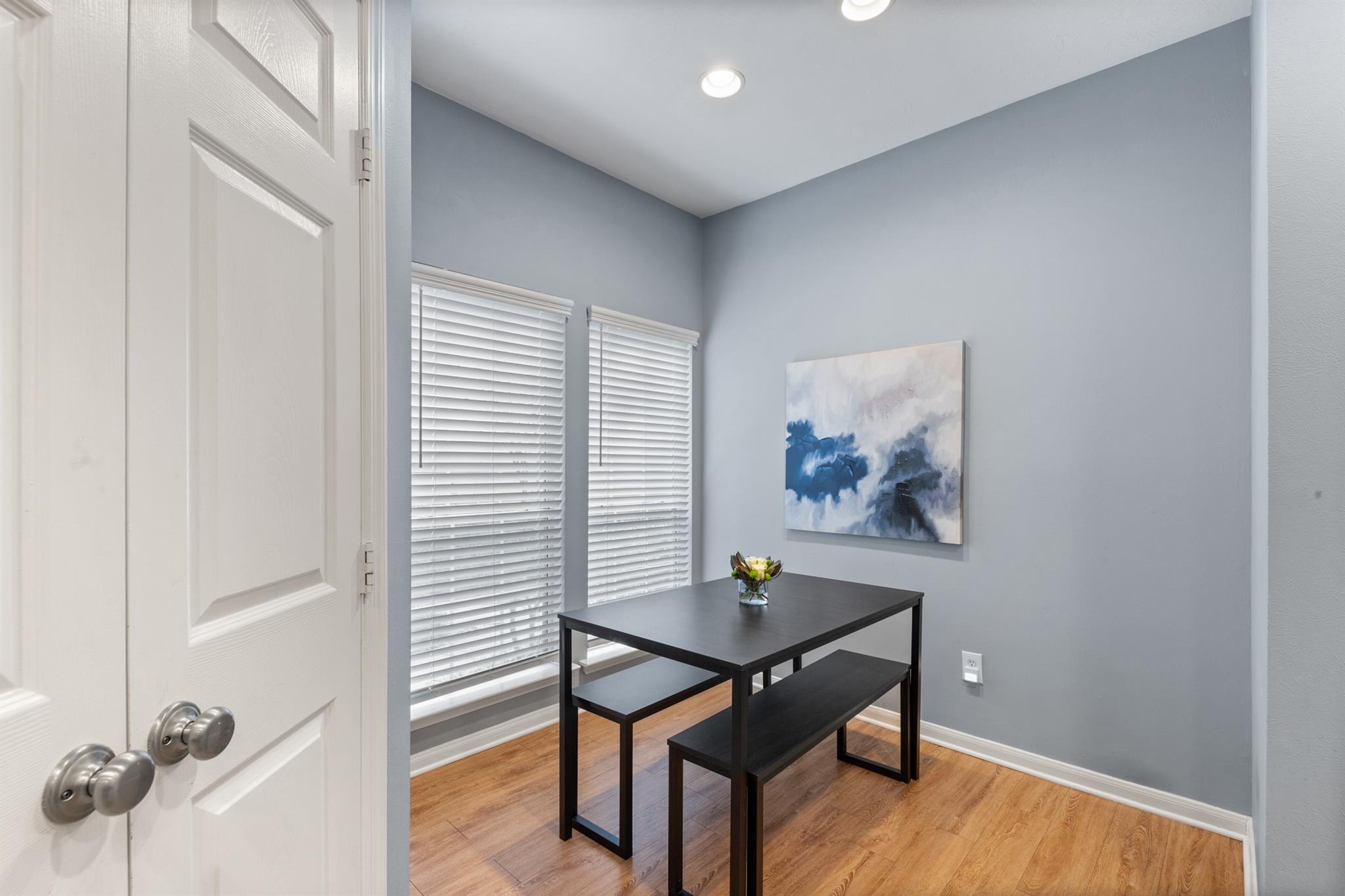 30 Endor Forest Place